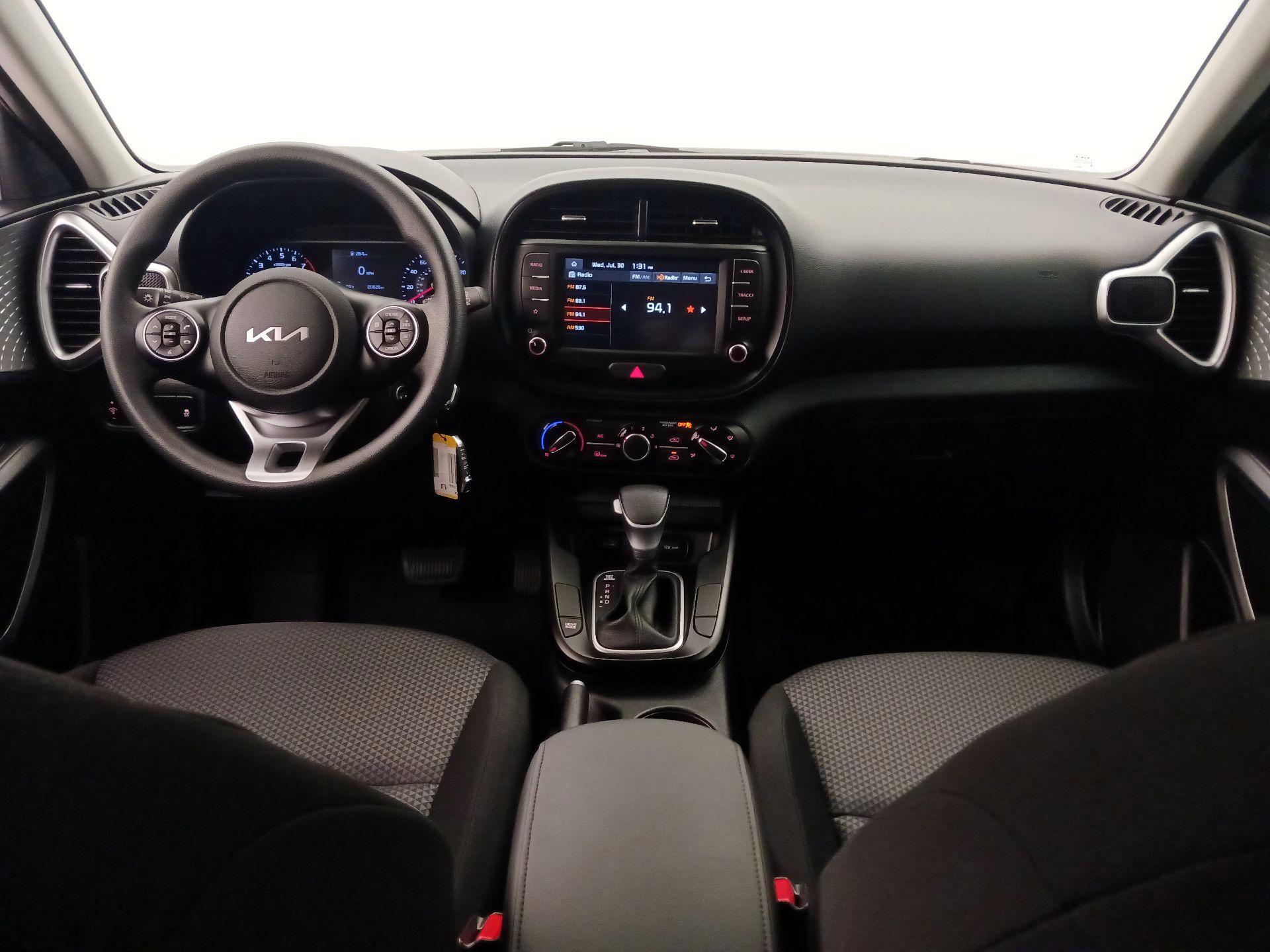 Thumbnail: 2022 Kia Soul - 9