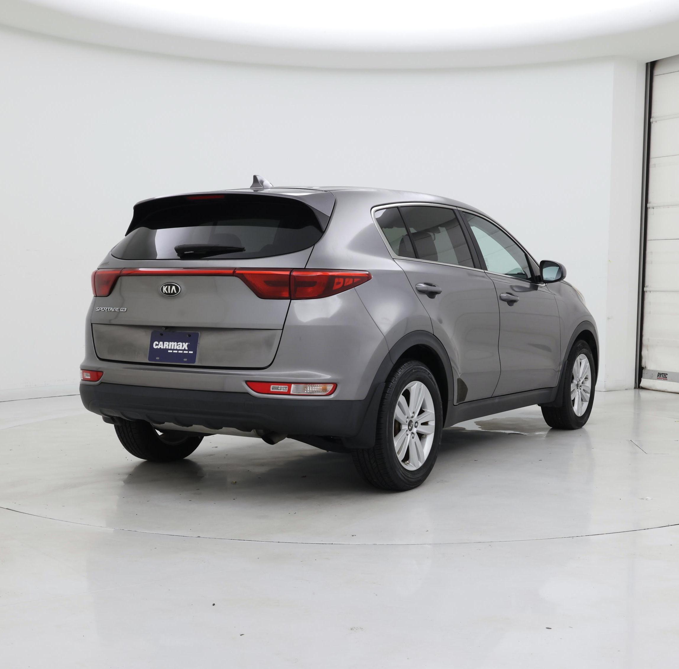 Thumbnail: 2017 Kia Sportage - 8