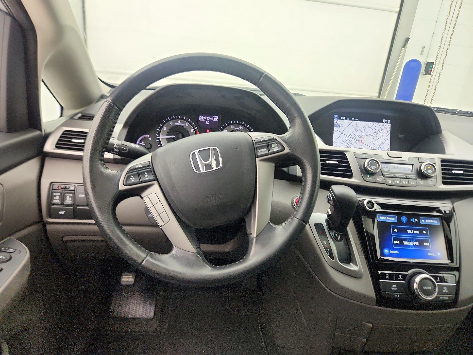 Thumbnail: 2016 Honda Odyssey - 10