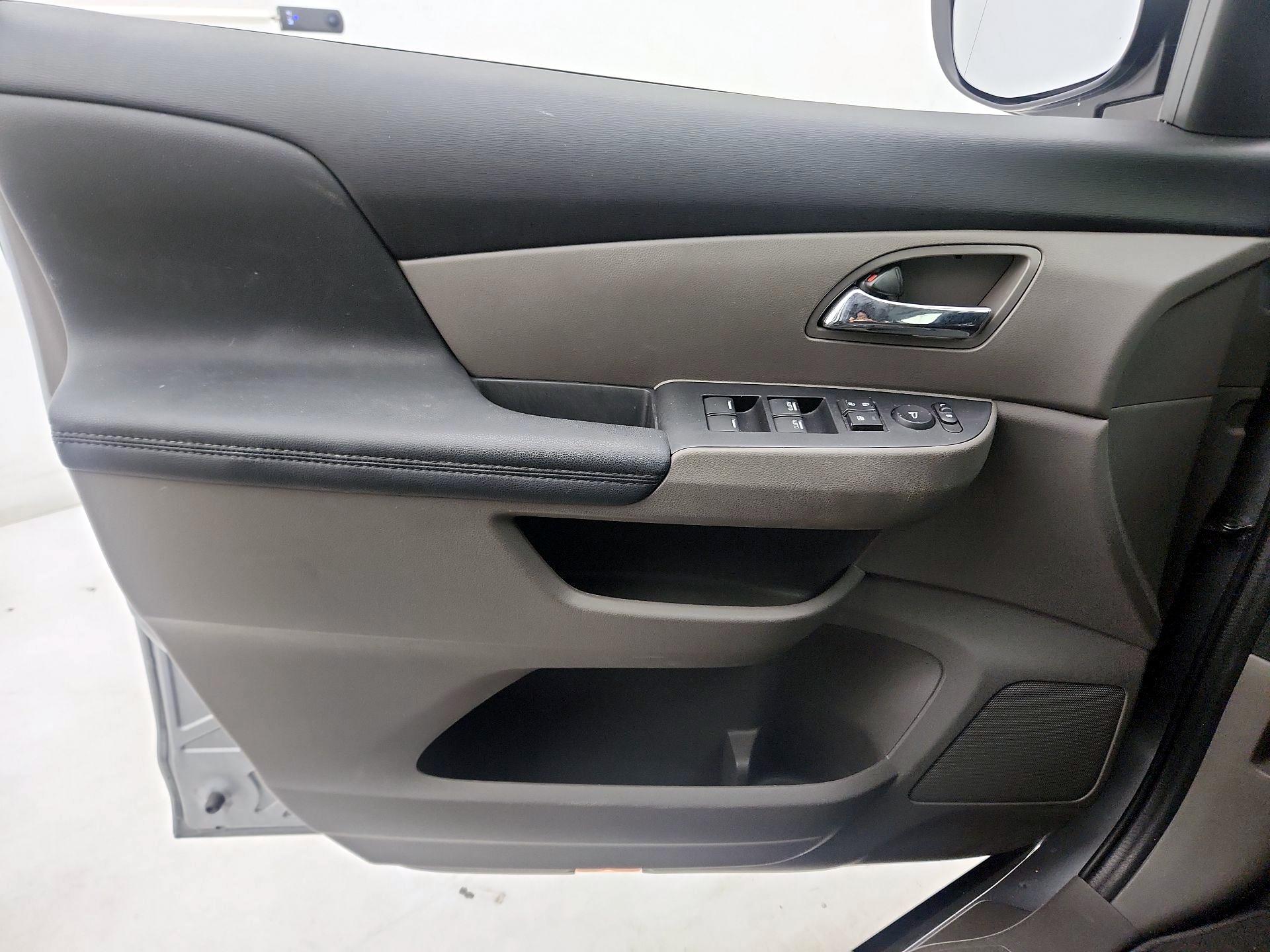 Thumbnail: 2016 Honda Odyssey - 12