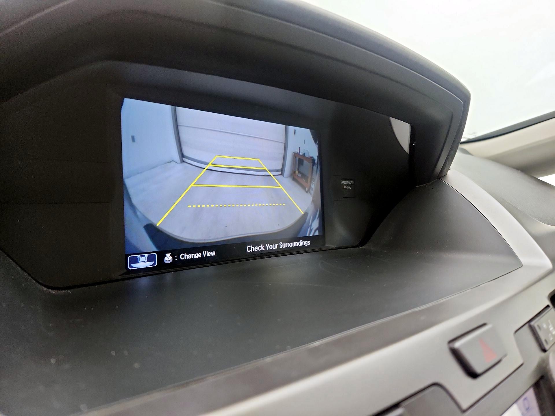 Thumbnail: 2016 Honda Odyssey - 14