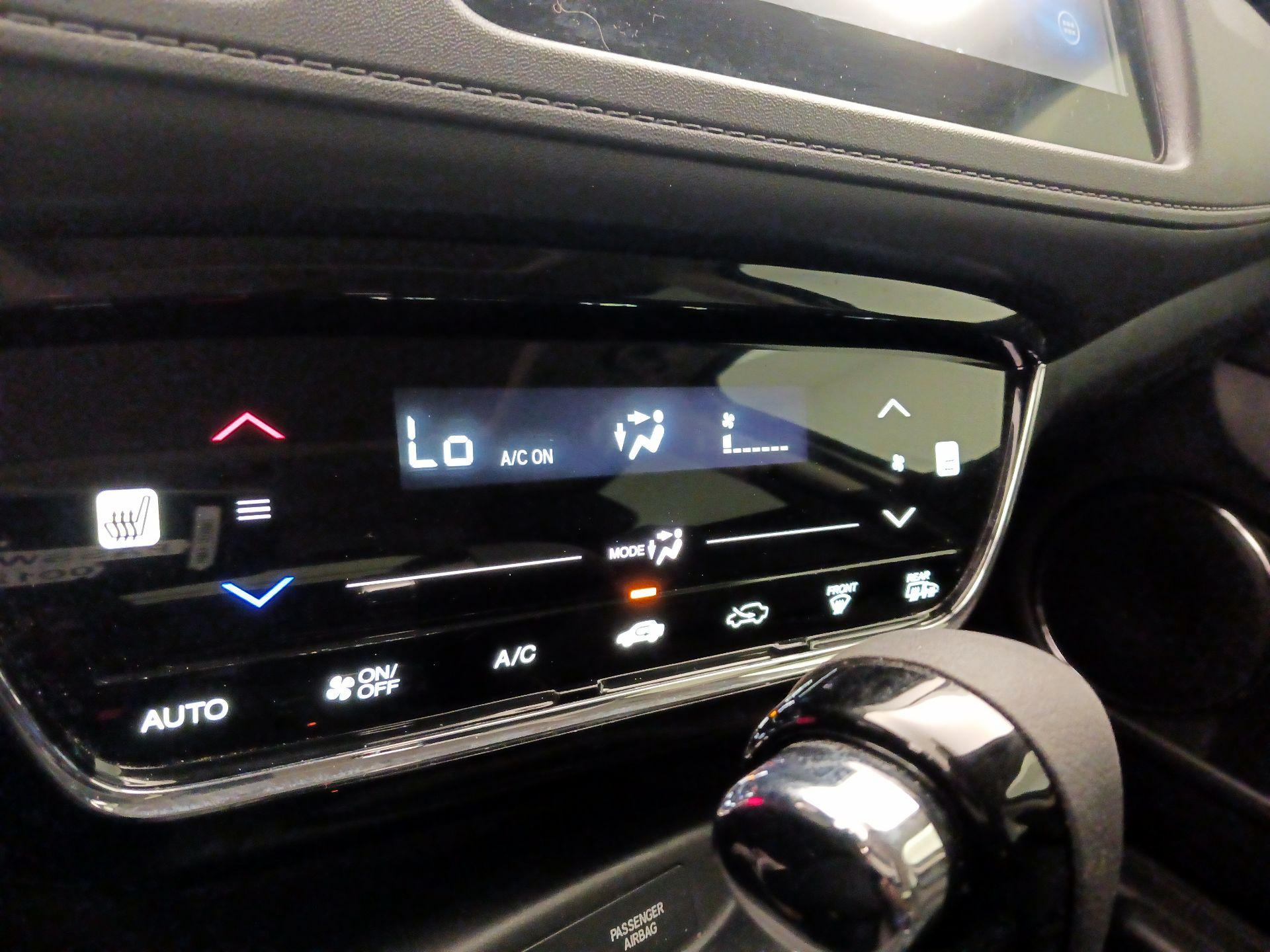 Thumbnail: 2020 Honda HR-V - 16