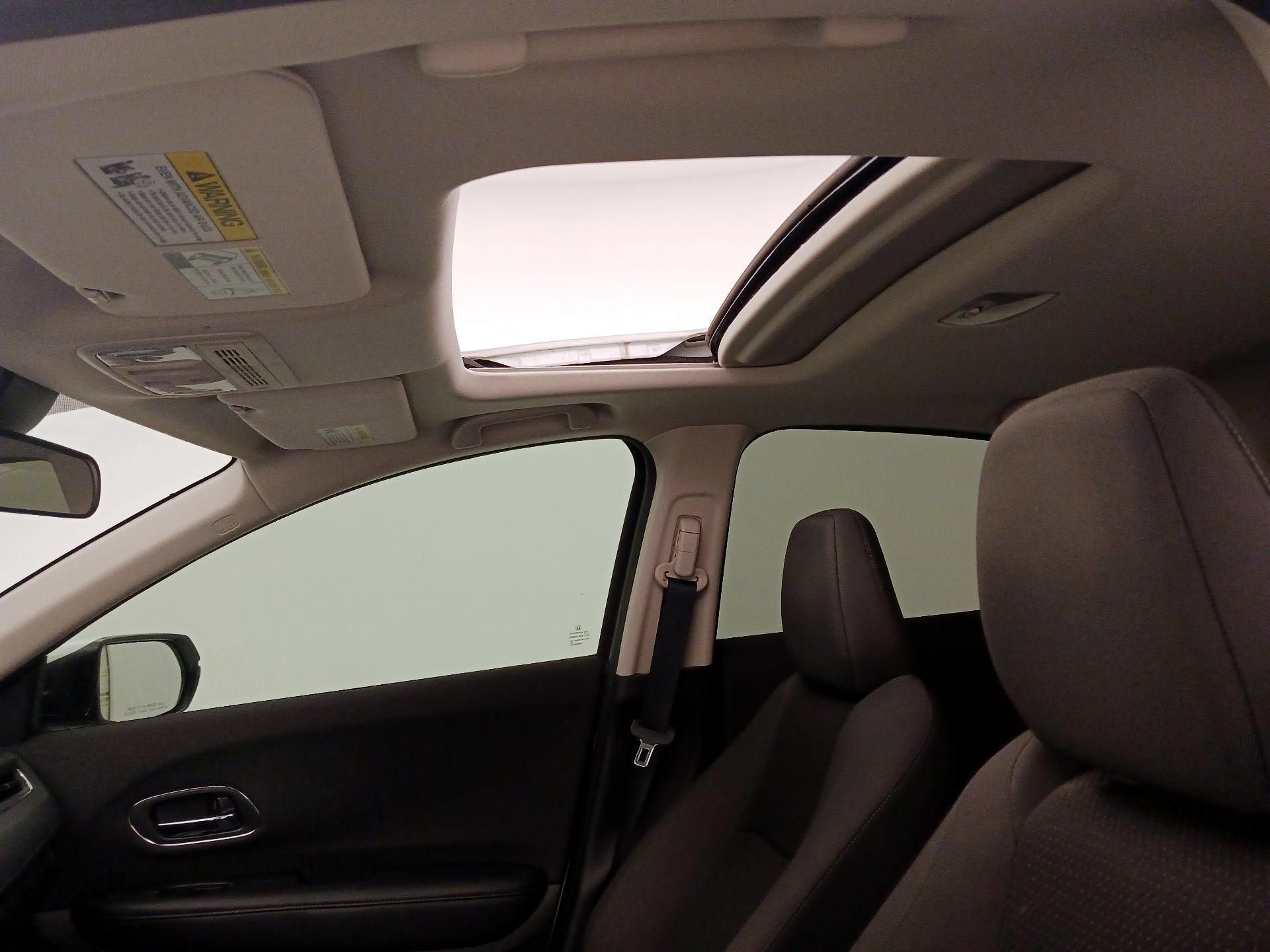 Thumbnail: 2020 Honda HR-V - 19