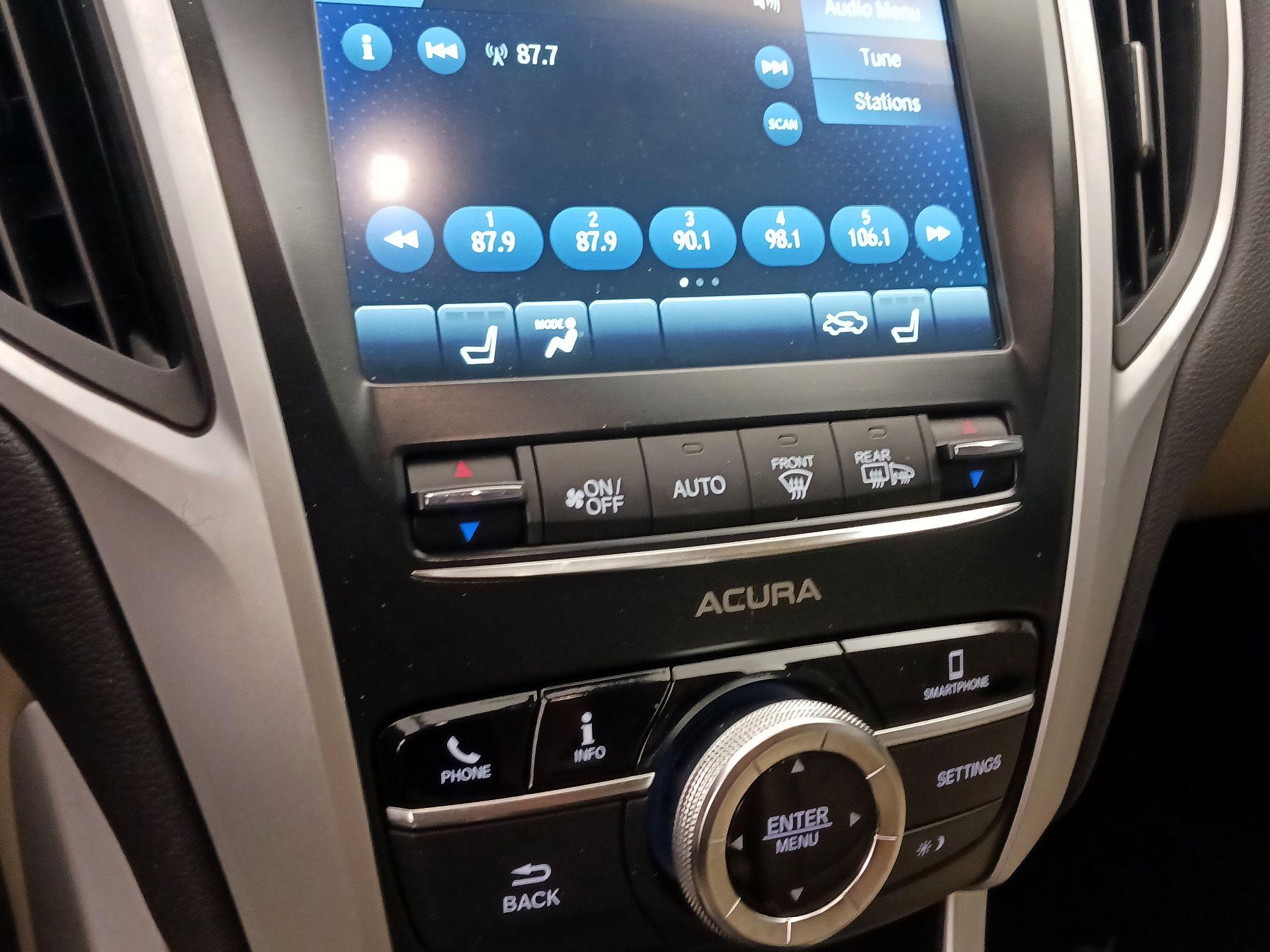Thumbnail: 2018 Acura TLX - 16