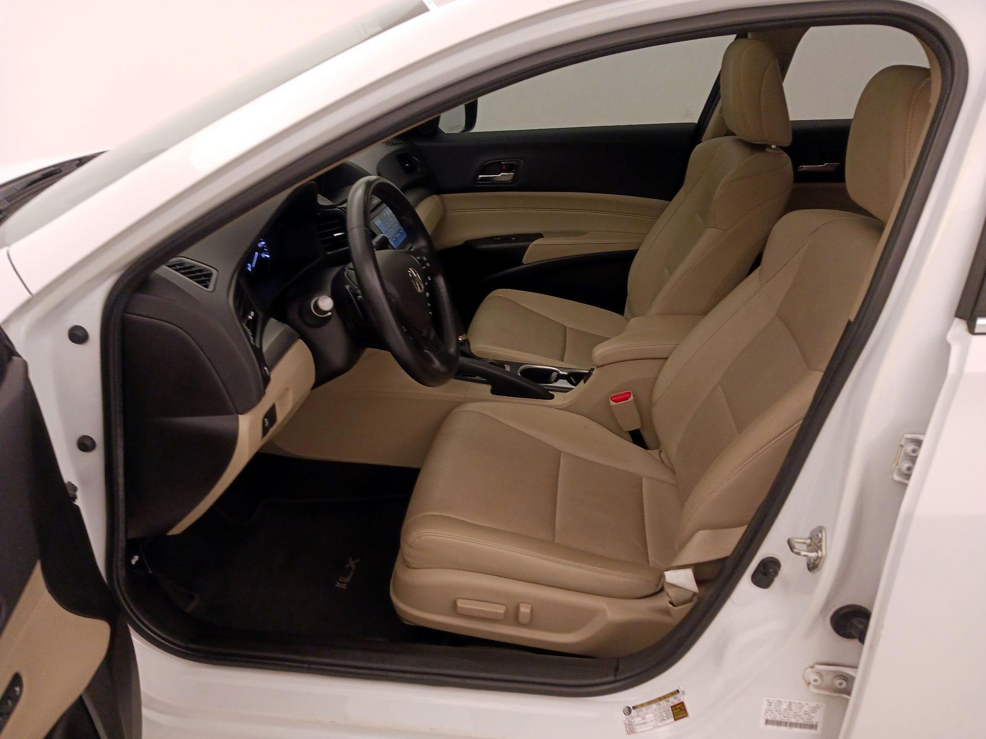 Thumbnail: 2016 Acura ILX - 11