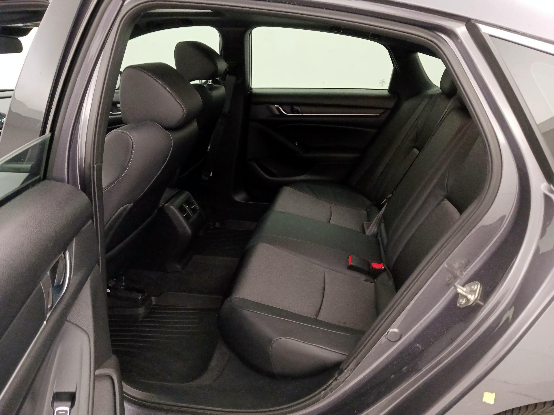 Thumbnail: 2018 Honda Accord - 20