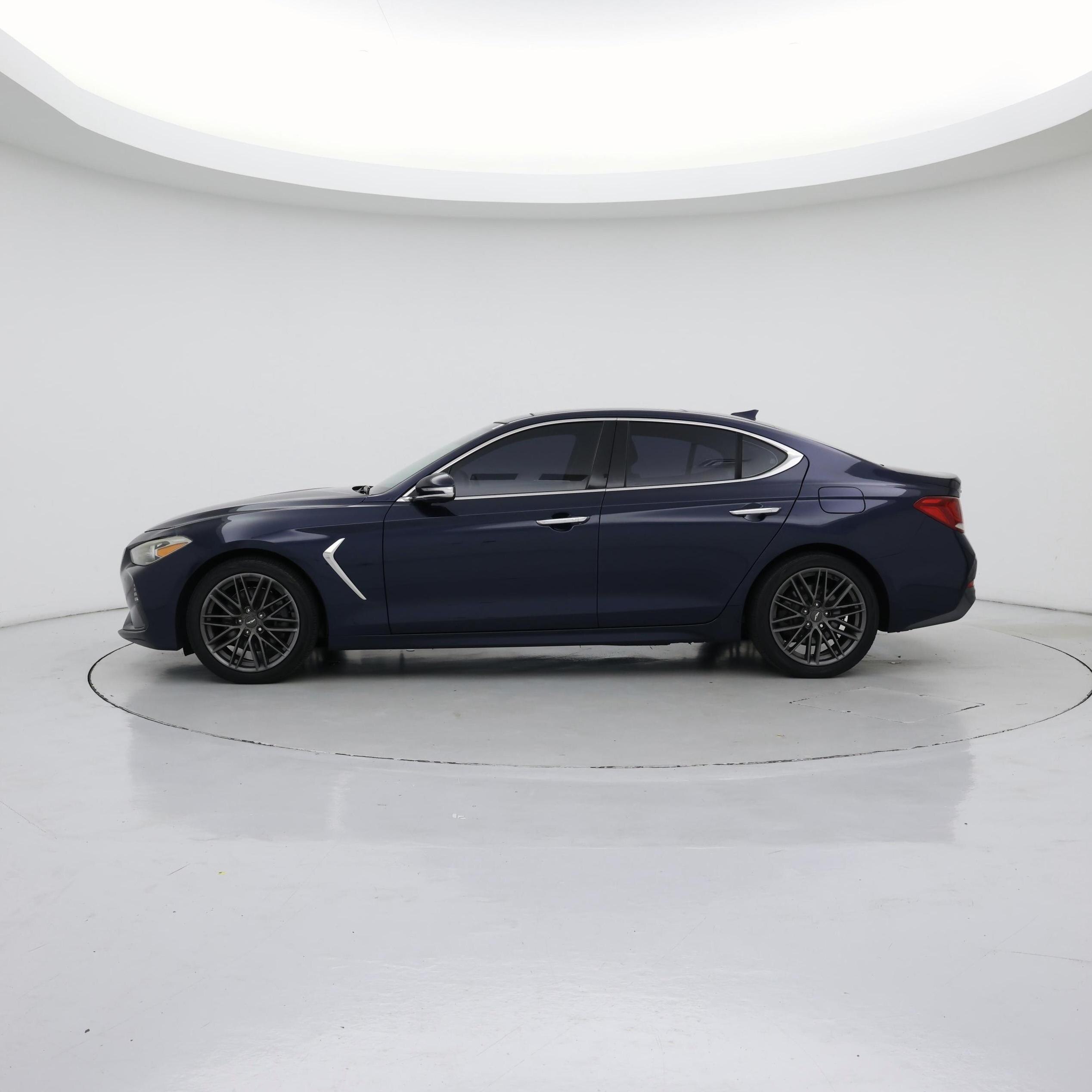 Thumbnail: 2019 Genesis G70 - 3