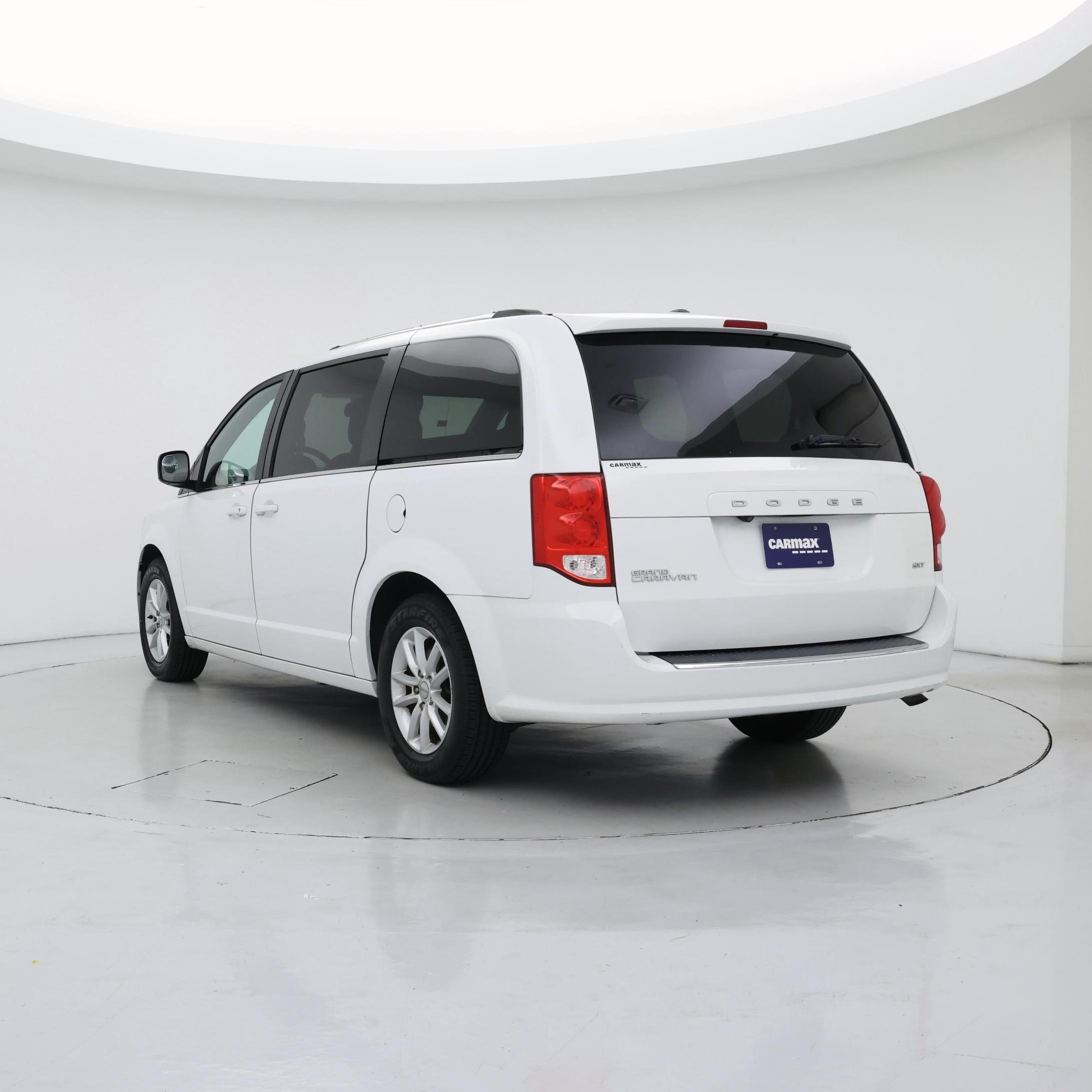 Thumbnail: 2020 Dodge Grand Caravan - 2