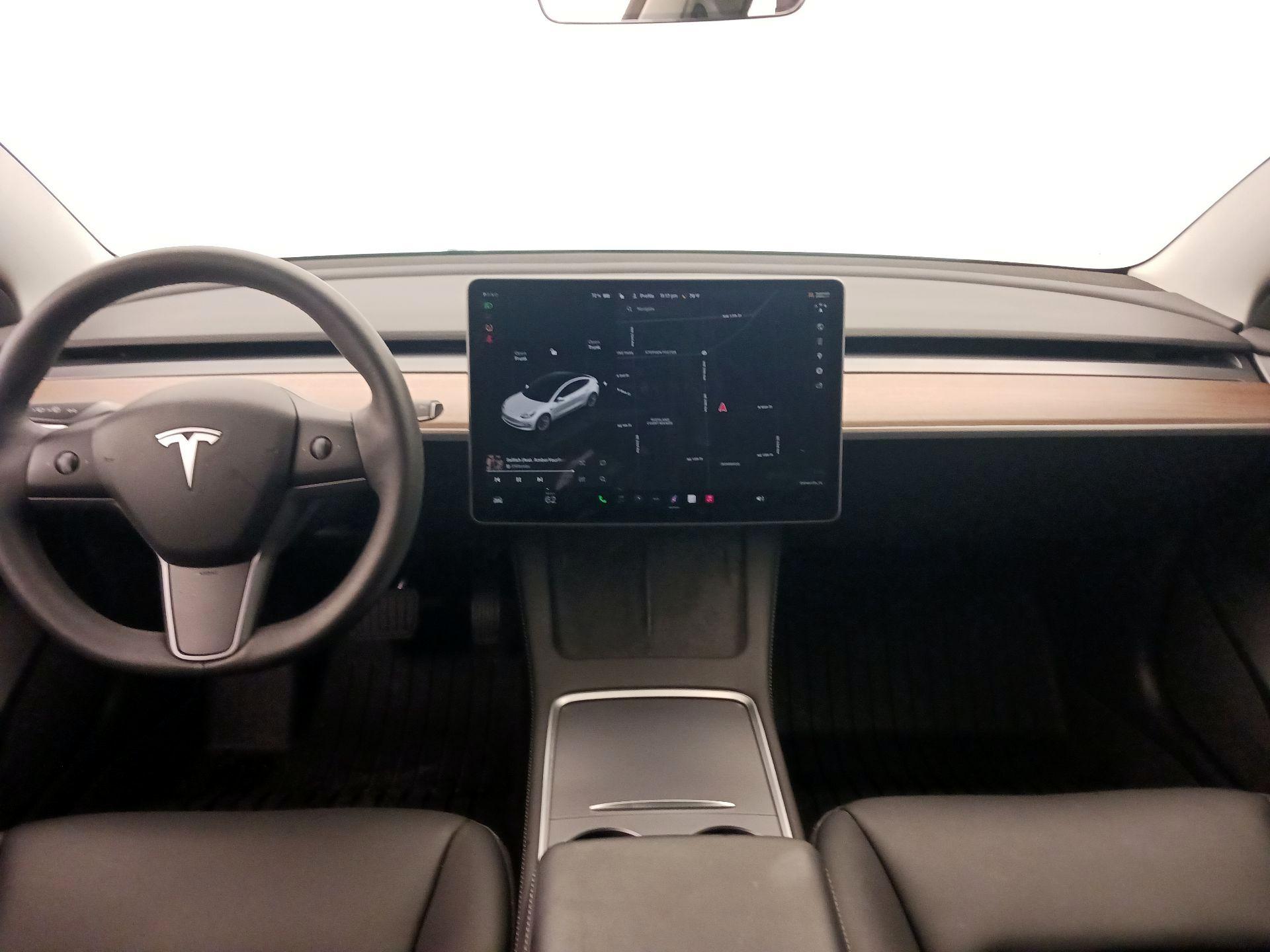 Thumbnail: 2022 Tesla Model 3 - 9