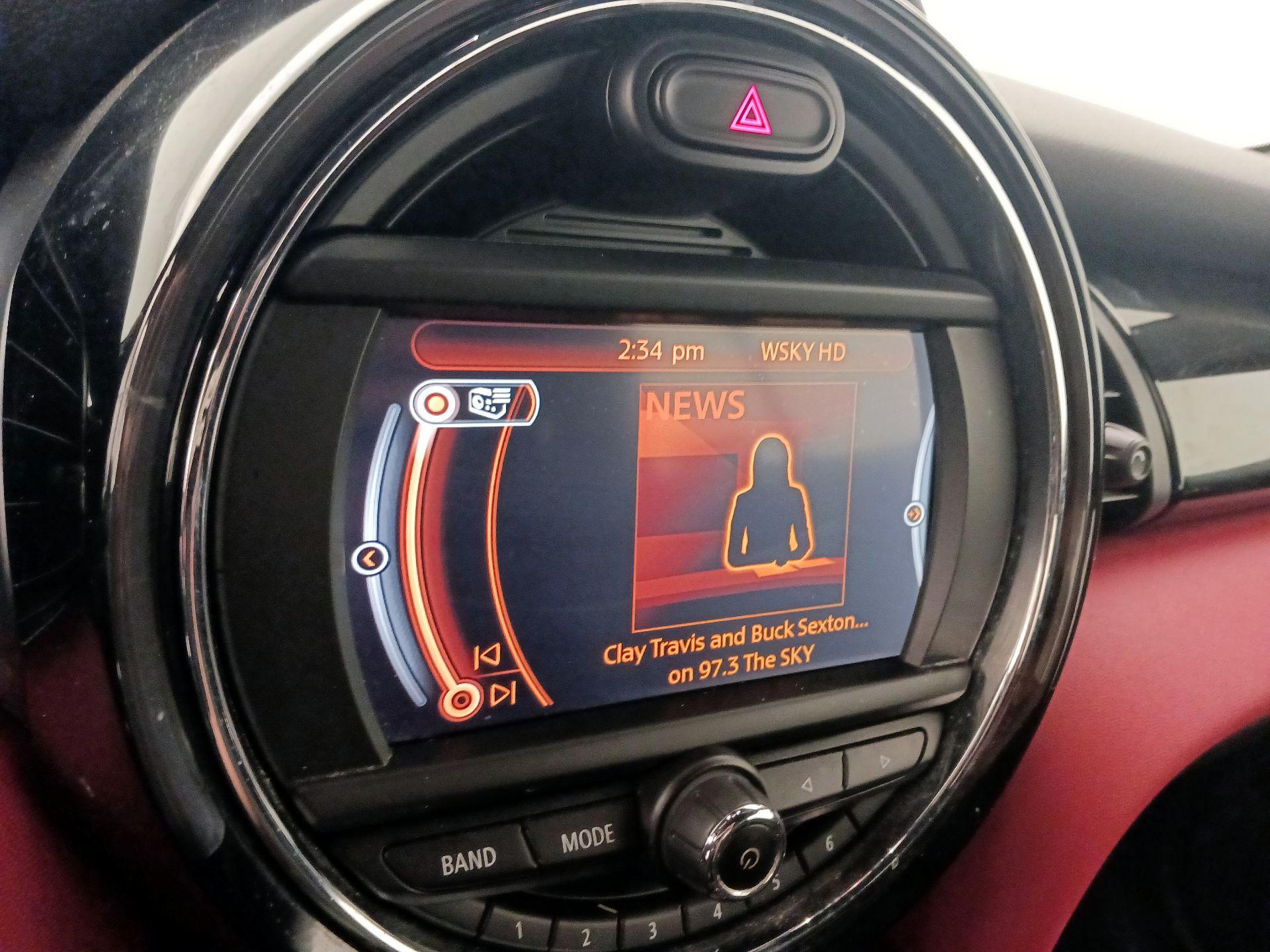 Thumbnail: 2016 MINI Cooper - 15