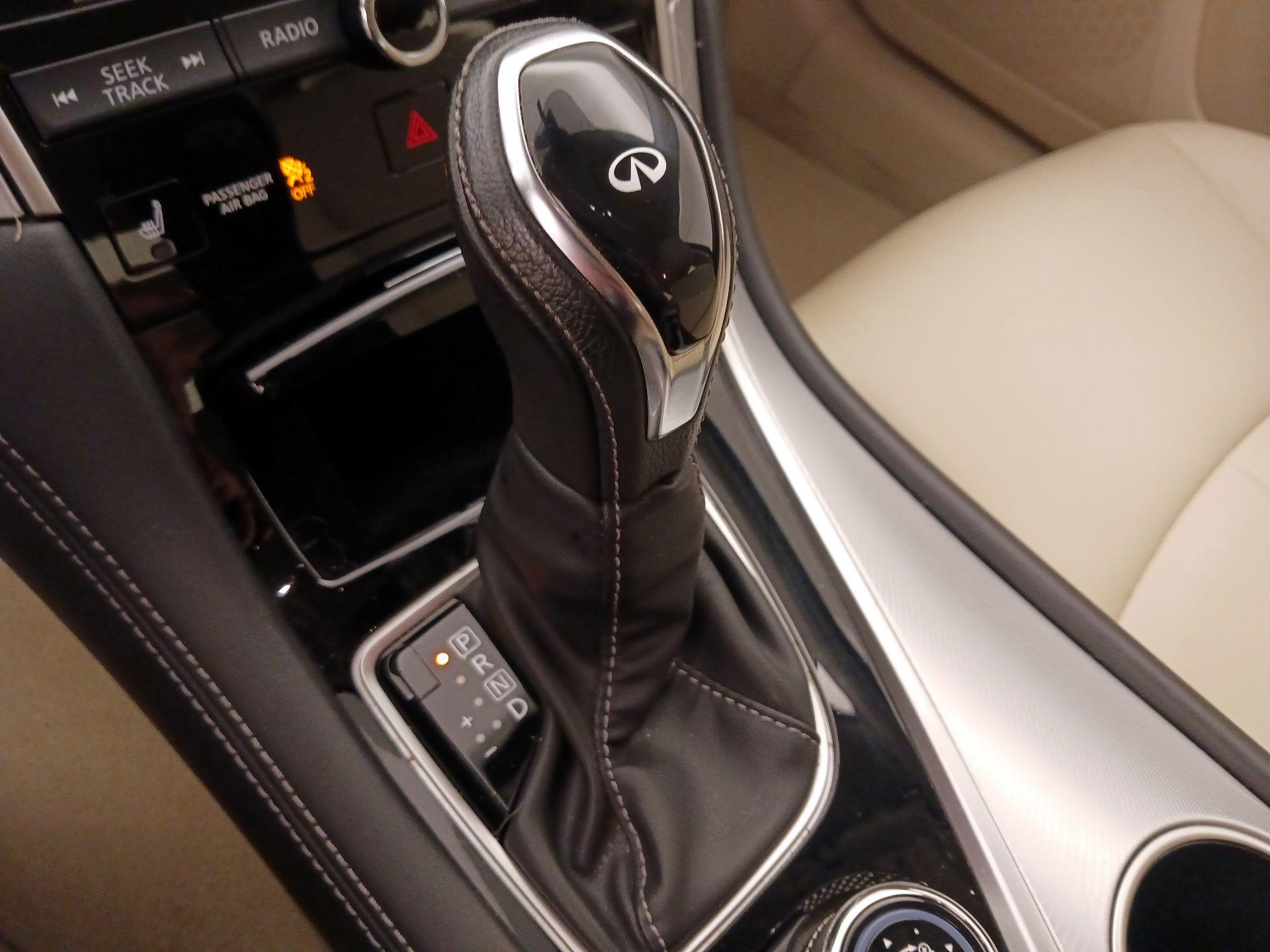 Thumbnail: 2020 INFINITI Q50 - 18