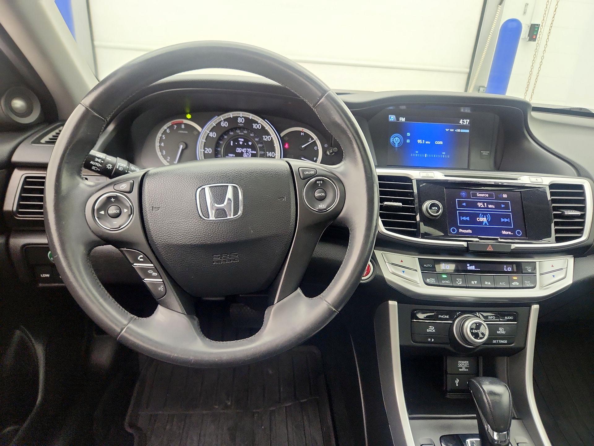 Thumbnail: 2014 Honda Accord - 10
