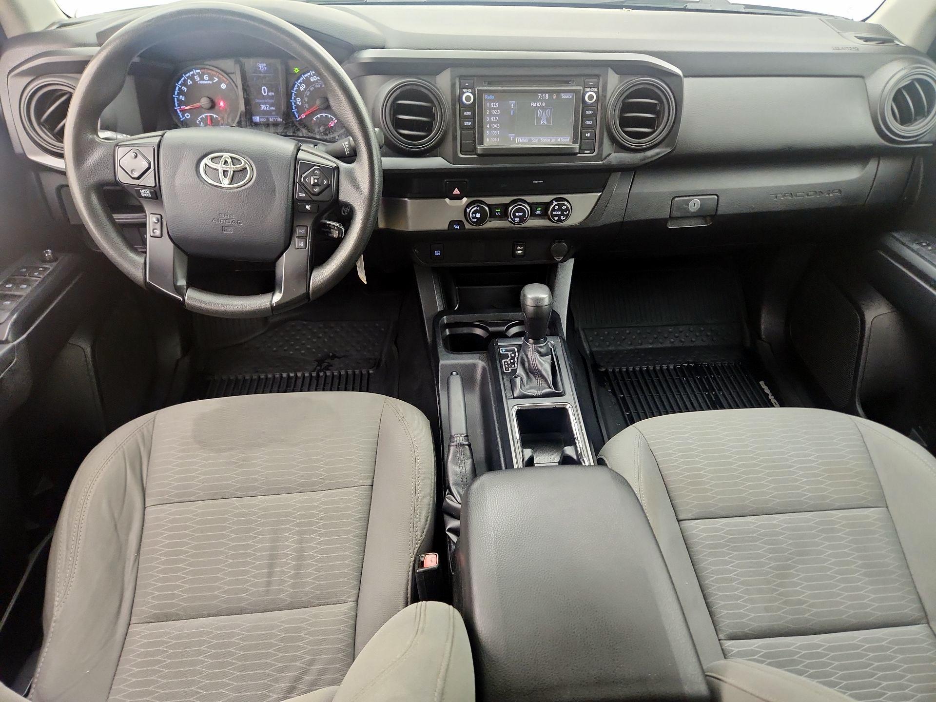 Thumbnail: 2019 Toyota Tacoma - 9