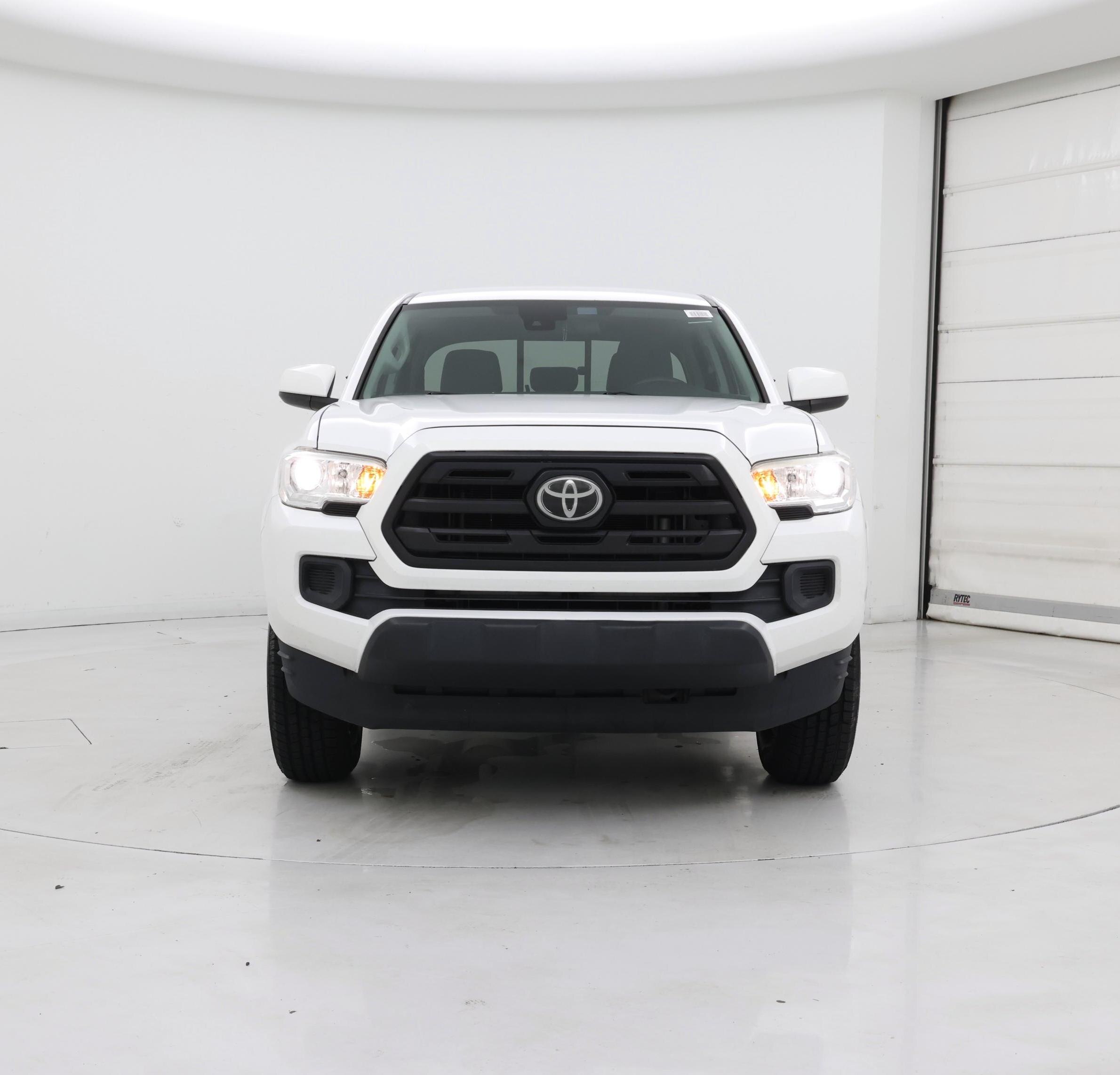 Thumbnail: 2019 Toyota Tacoma - 5