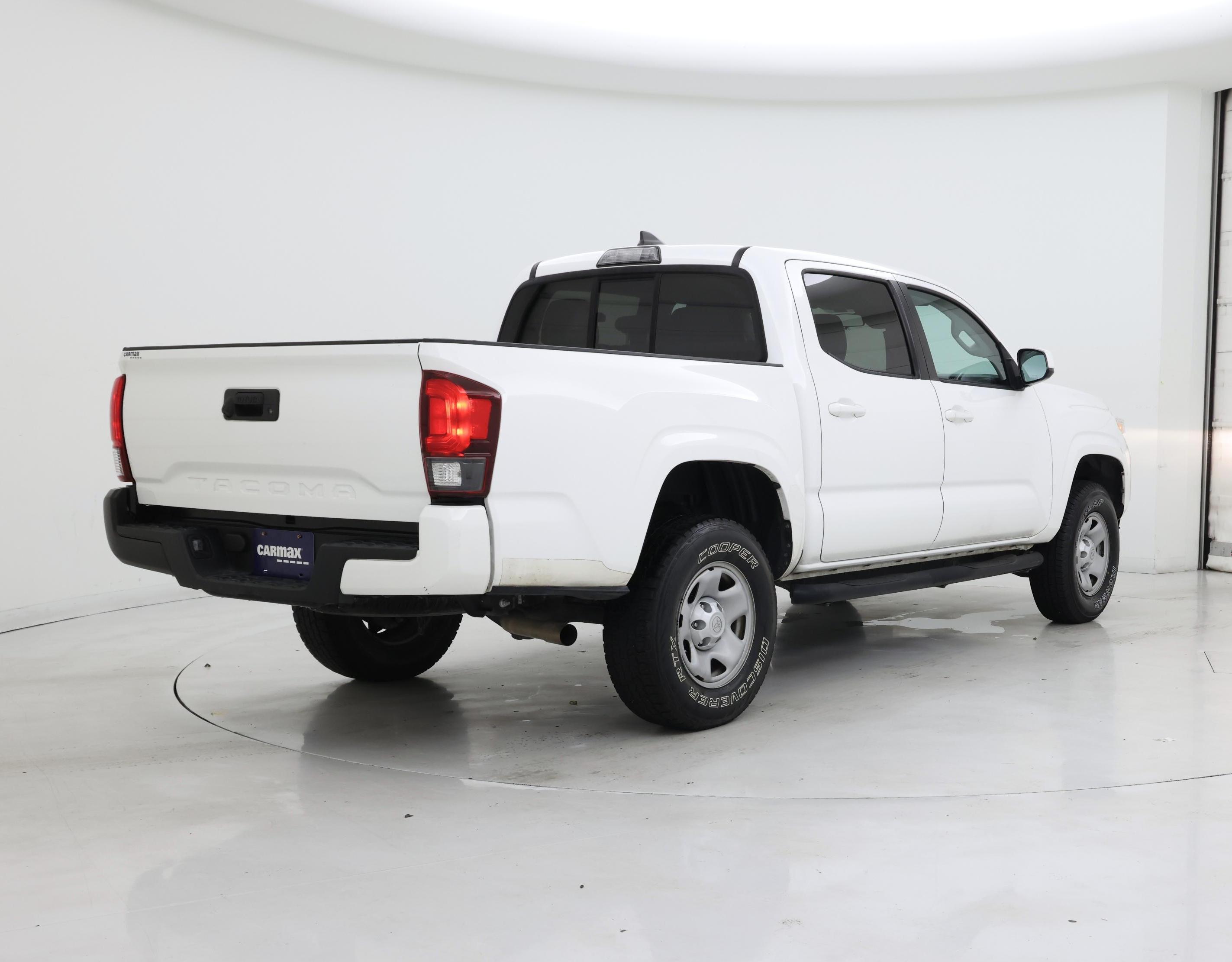 Thumbnail: 2019 Toyota Tacoma - 8