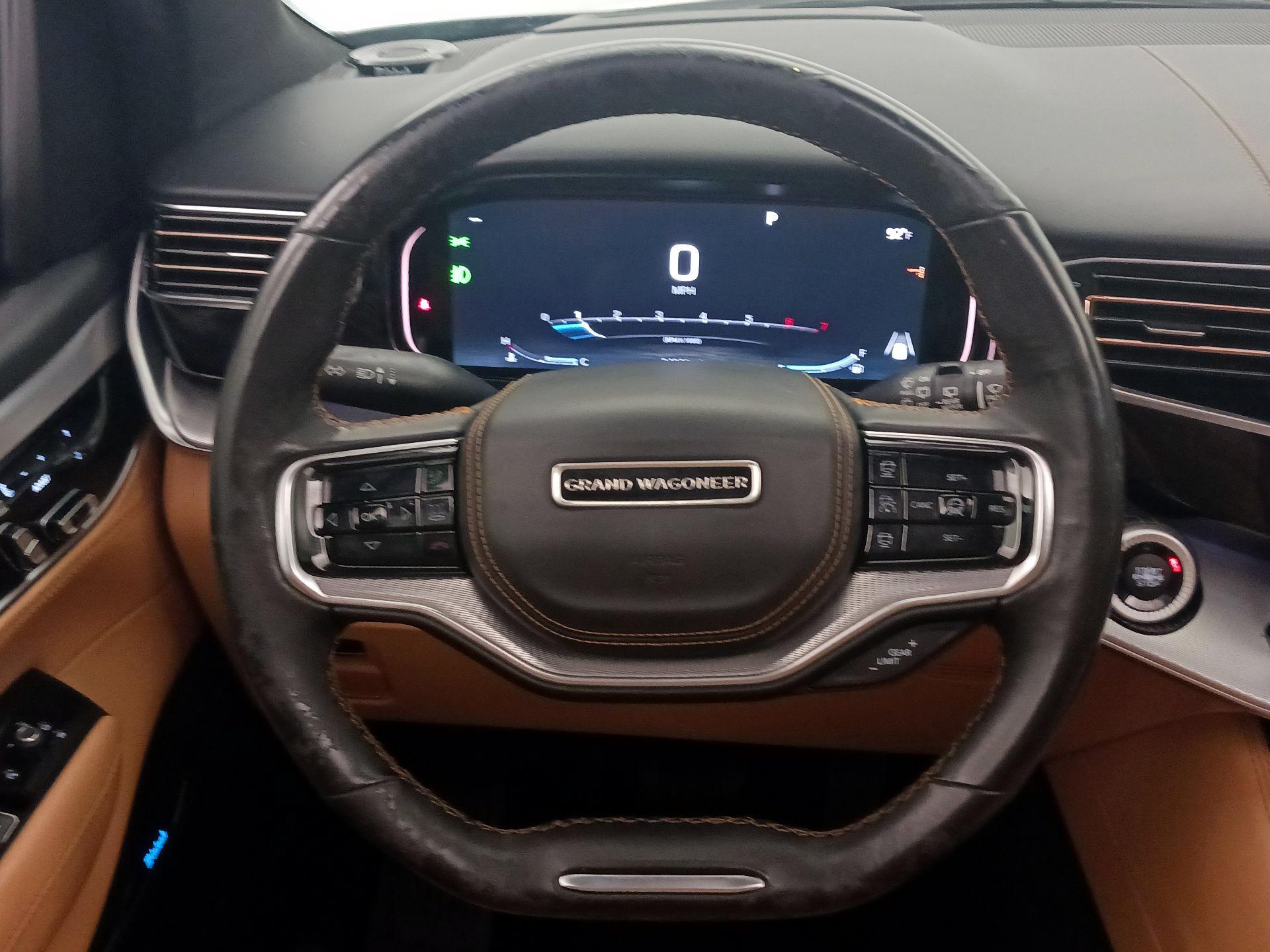 Thumbnail: 2023 Jeep Grand Wagoneer - 10