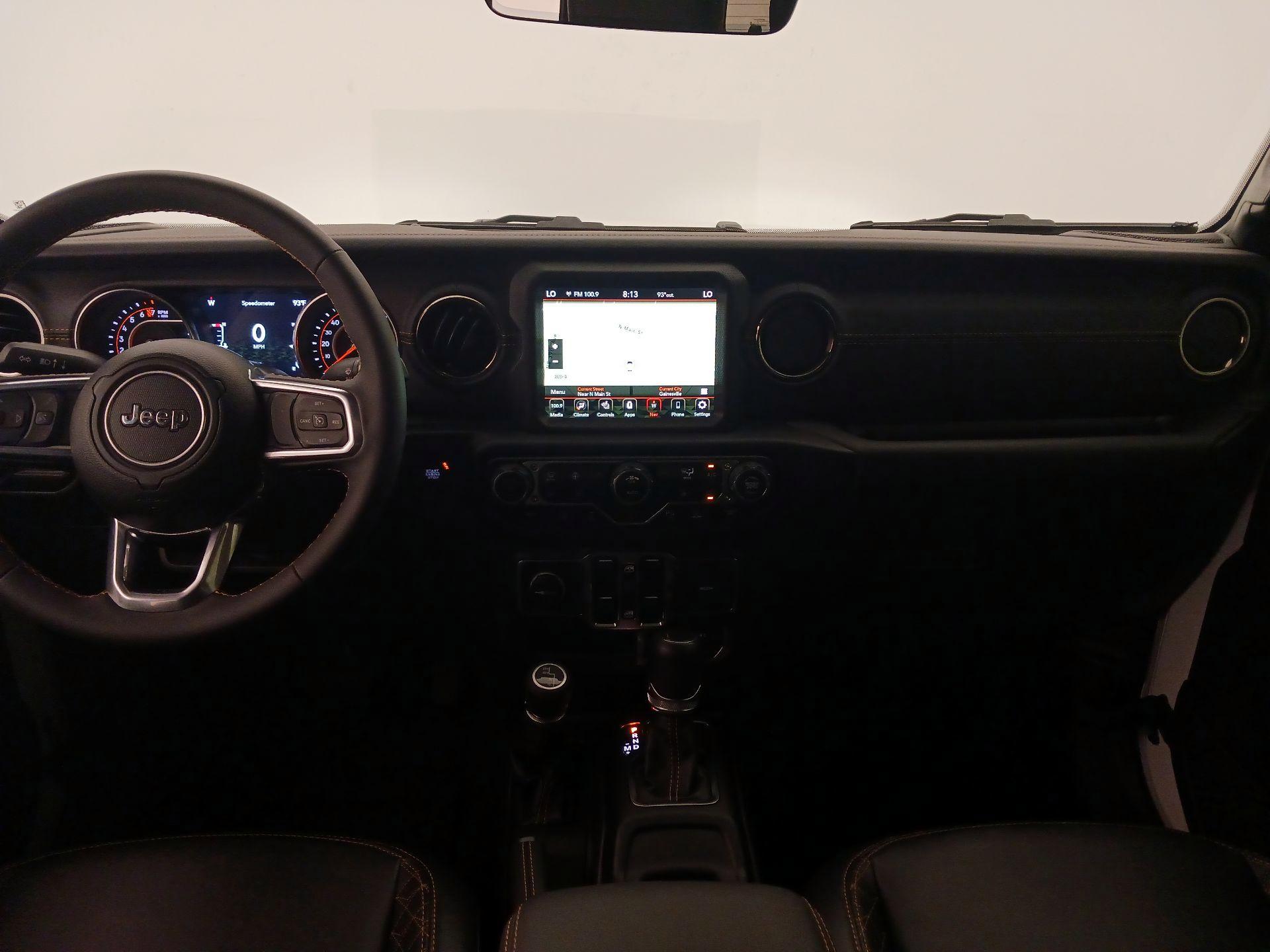 Thumbnail: 2023 Jeep Gladiator - 9