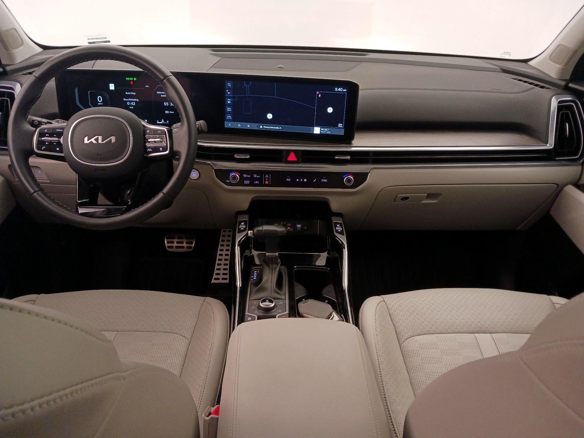 Thumbnail: 2025 Kia Sorento - 9
