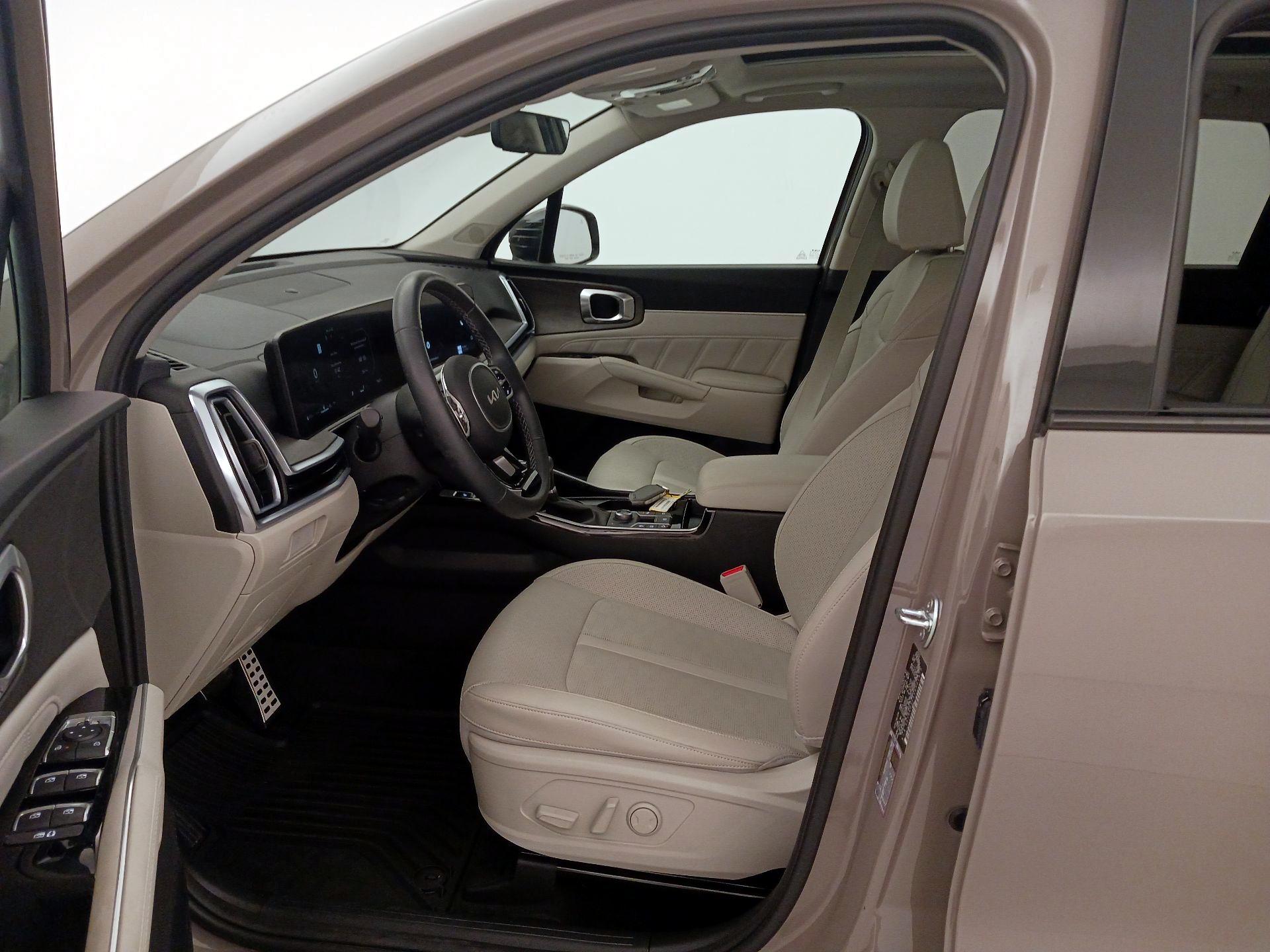 Thumbnail: 2025 Kia Sorento - 11