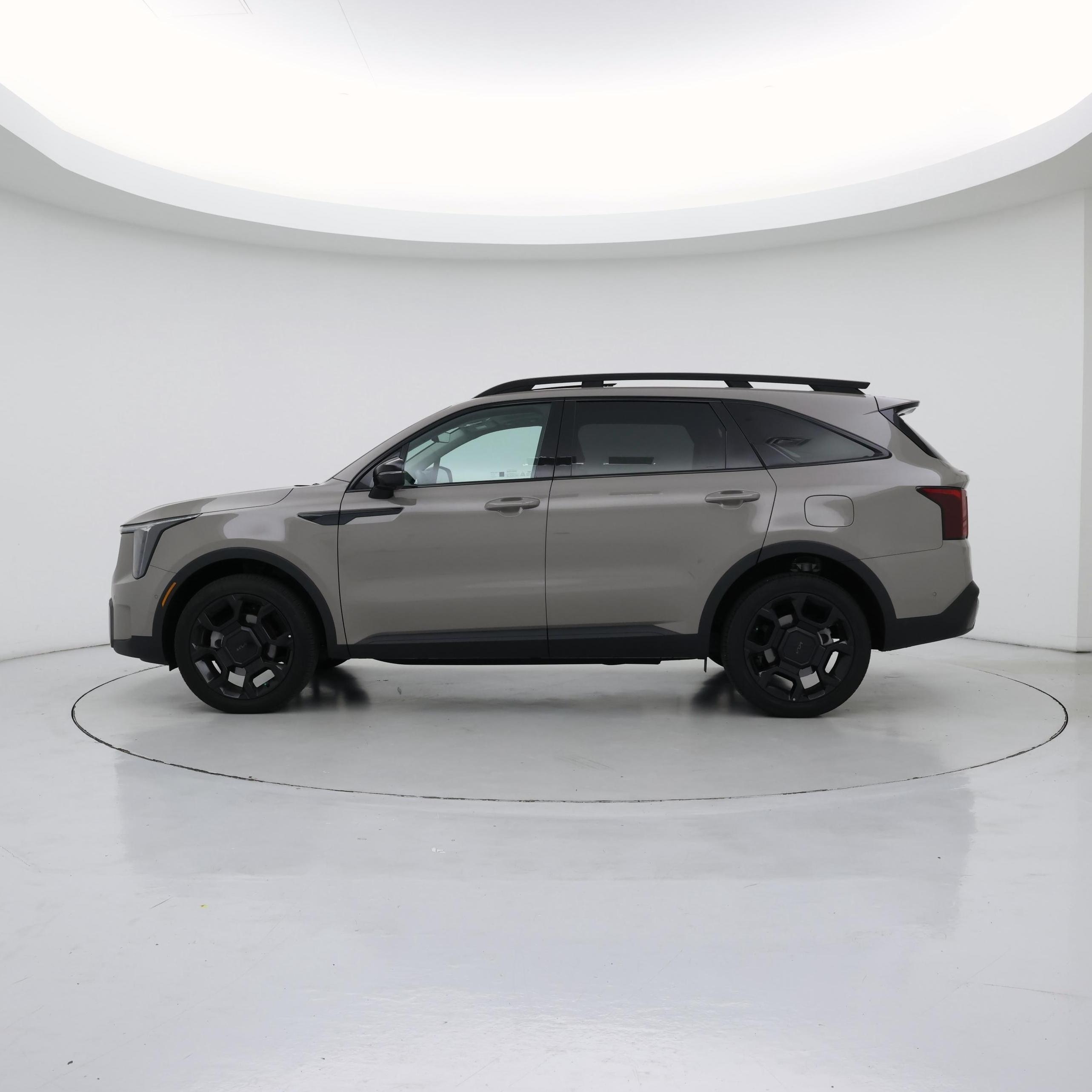 Thumbnail: 2025 Kia Sorento - 3