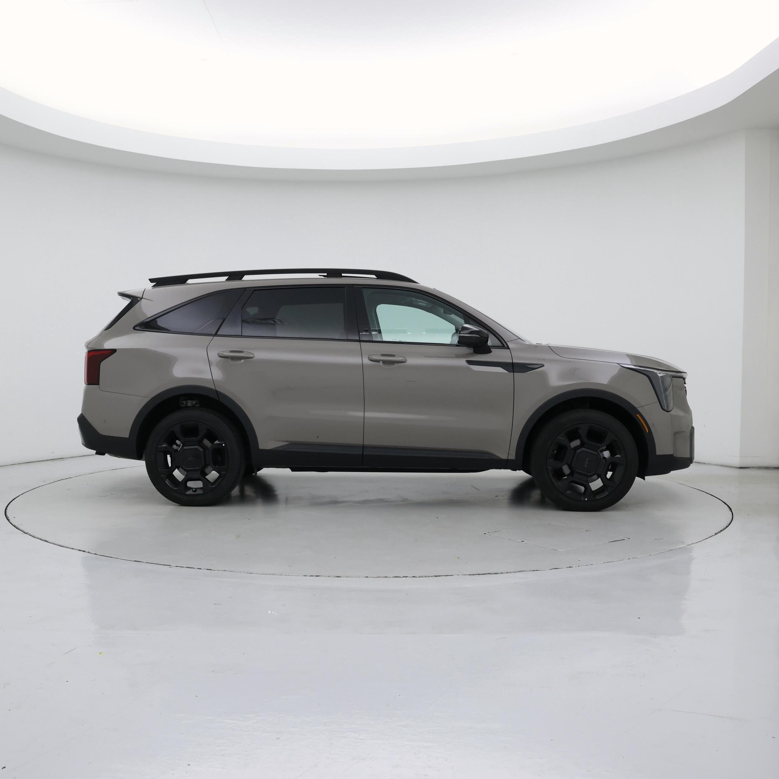 Thumbnail: 2025 Kia Sorento - 7