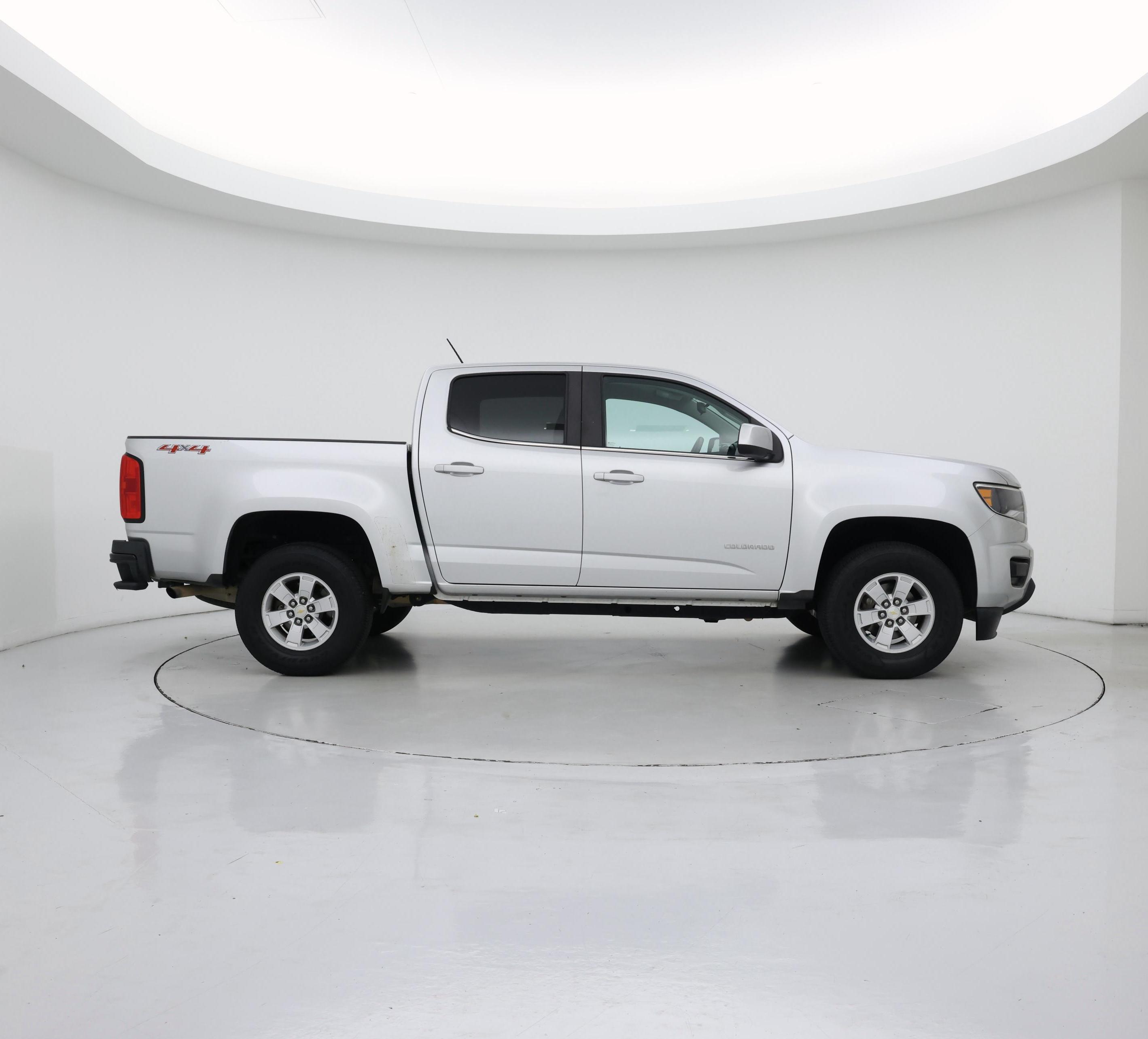 Thumbnail: 2017 Chevrolet Colorado - 7