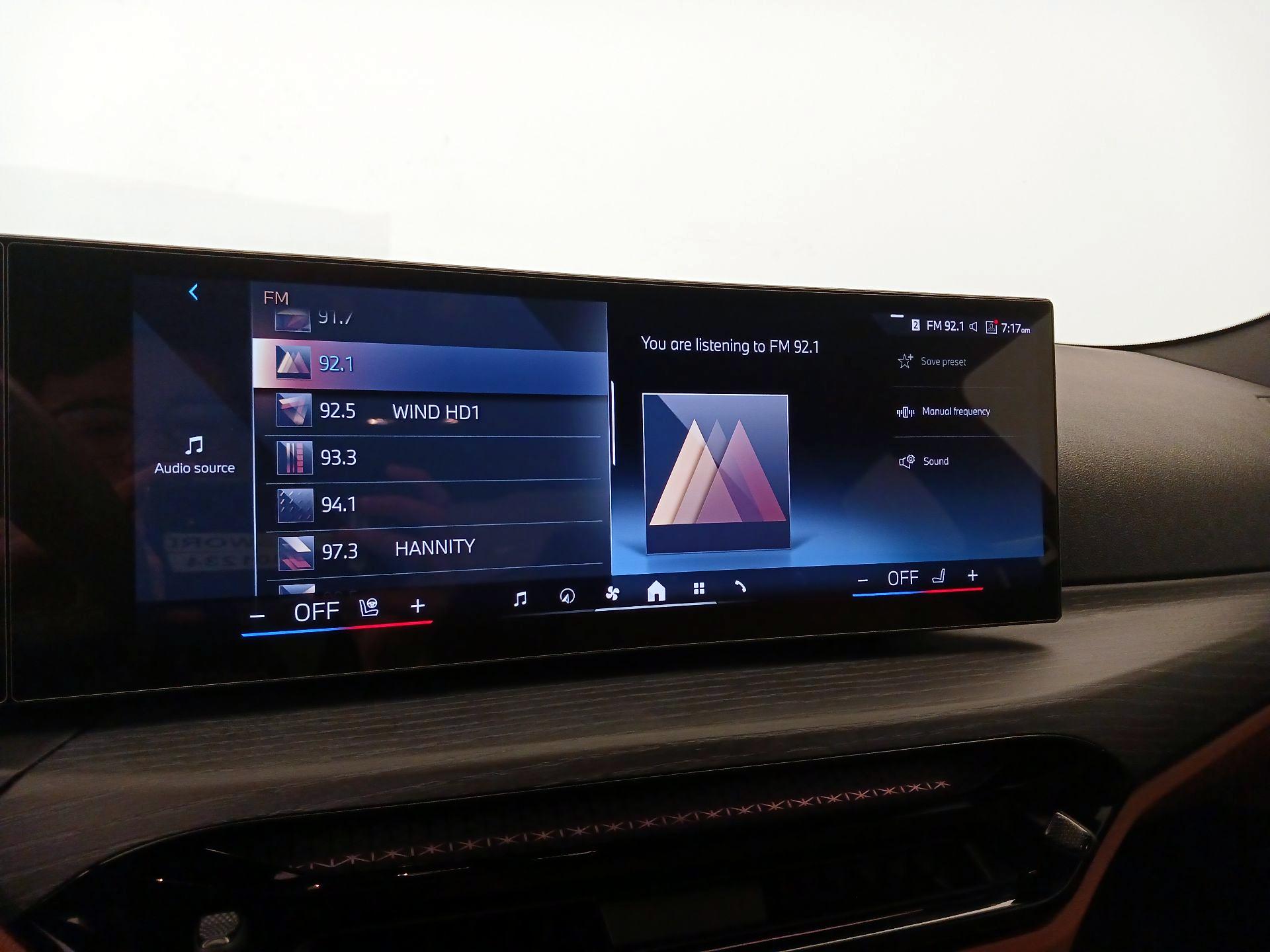 Thumbnail: 2025 BMW 4 Series - 16