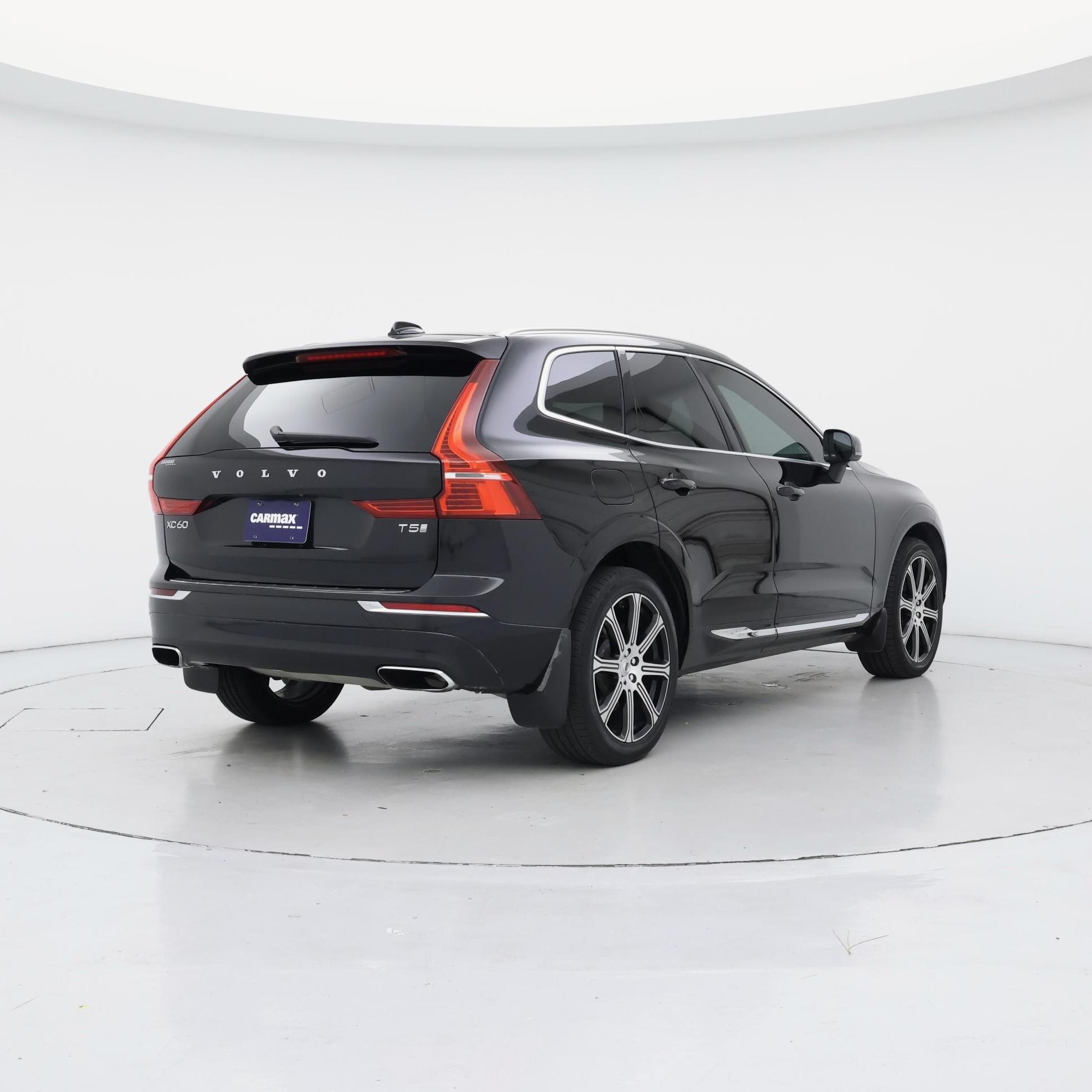 Thumbnail: 2020 Volvo XC60 - 8