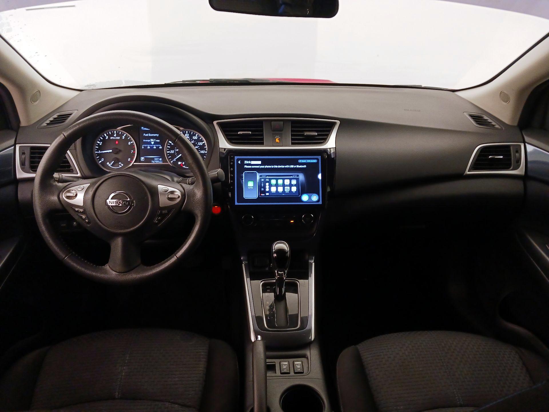 Thumbnail: 2016 Nissan Sentra - 9