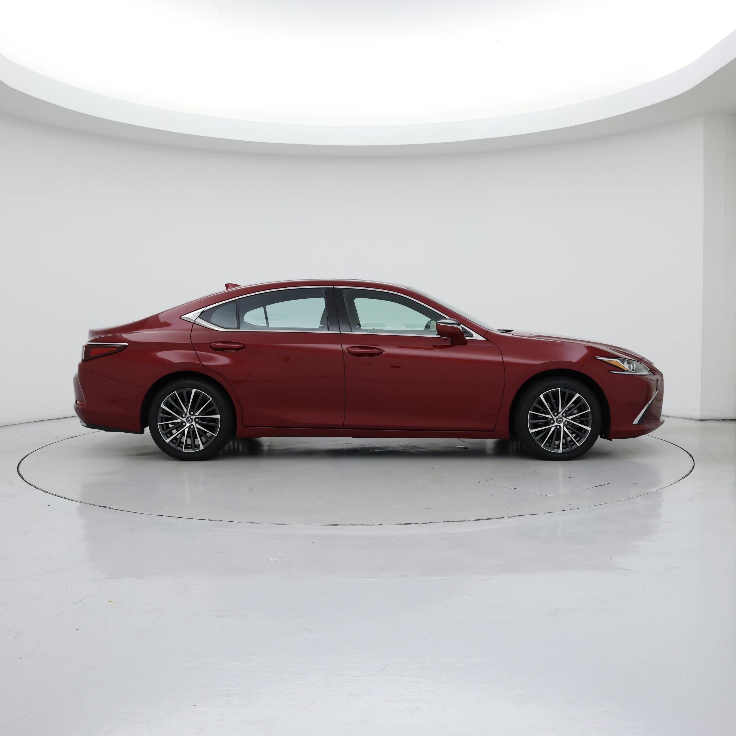 Thumbnail: 2023 Lexus ES - 7