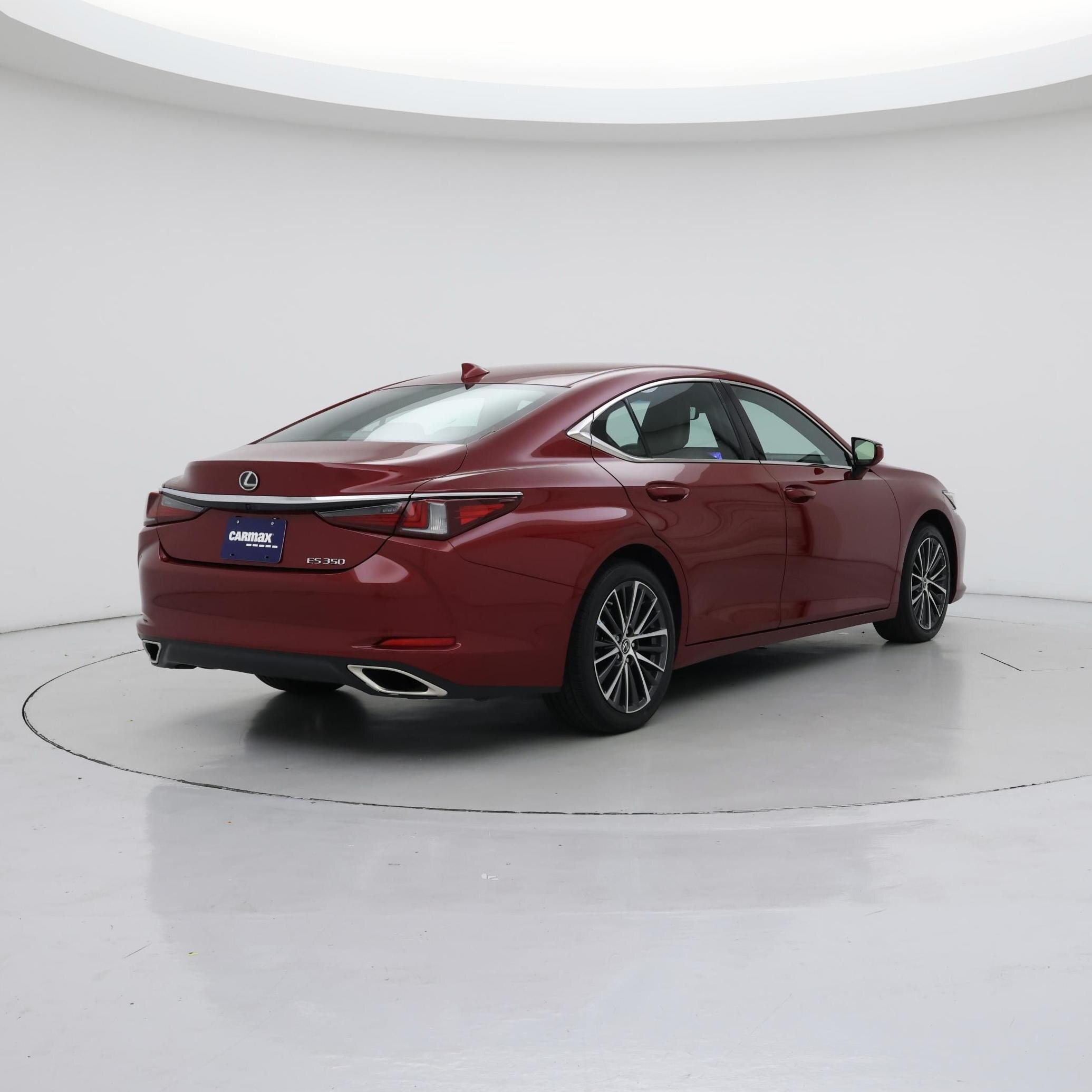 Thumbnail: 2023 Lexus ES - 8