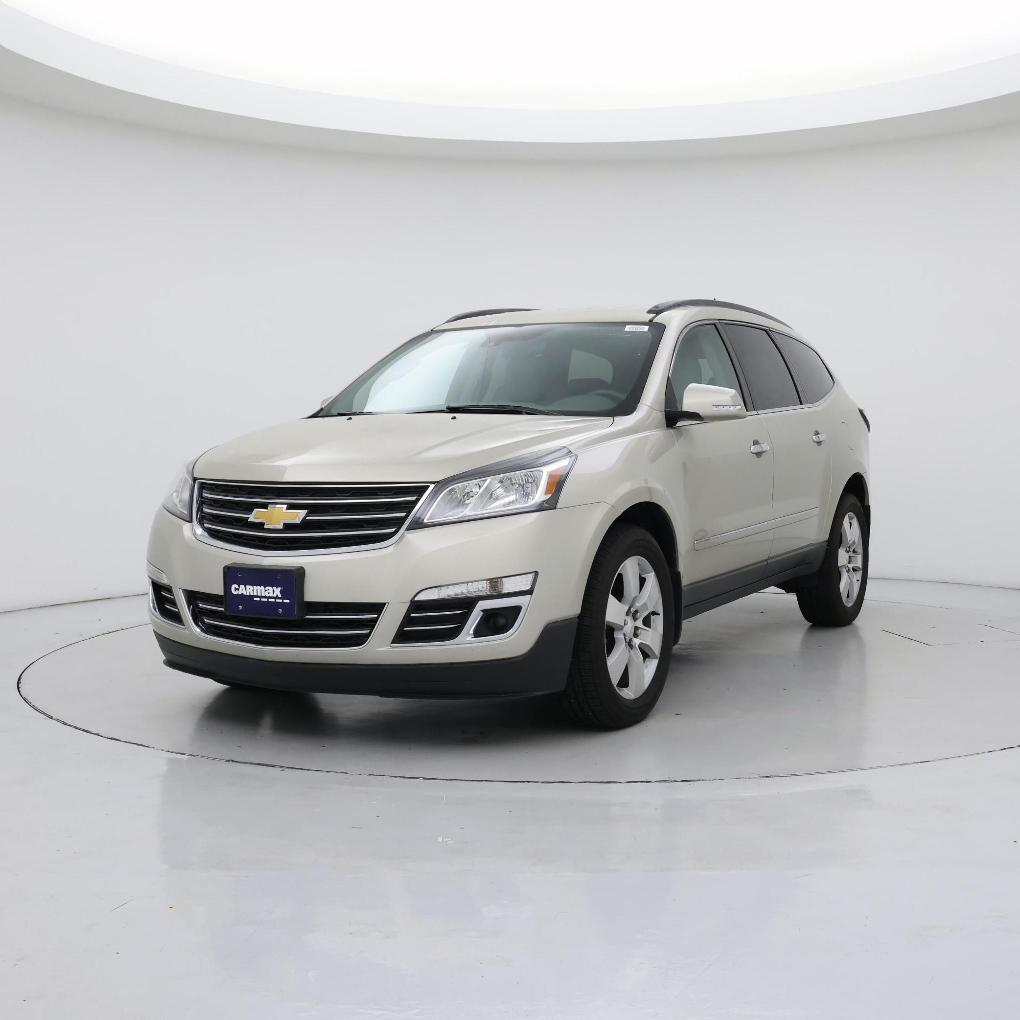 Thumbnail: 2015 Chevrolet Traverse - 4