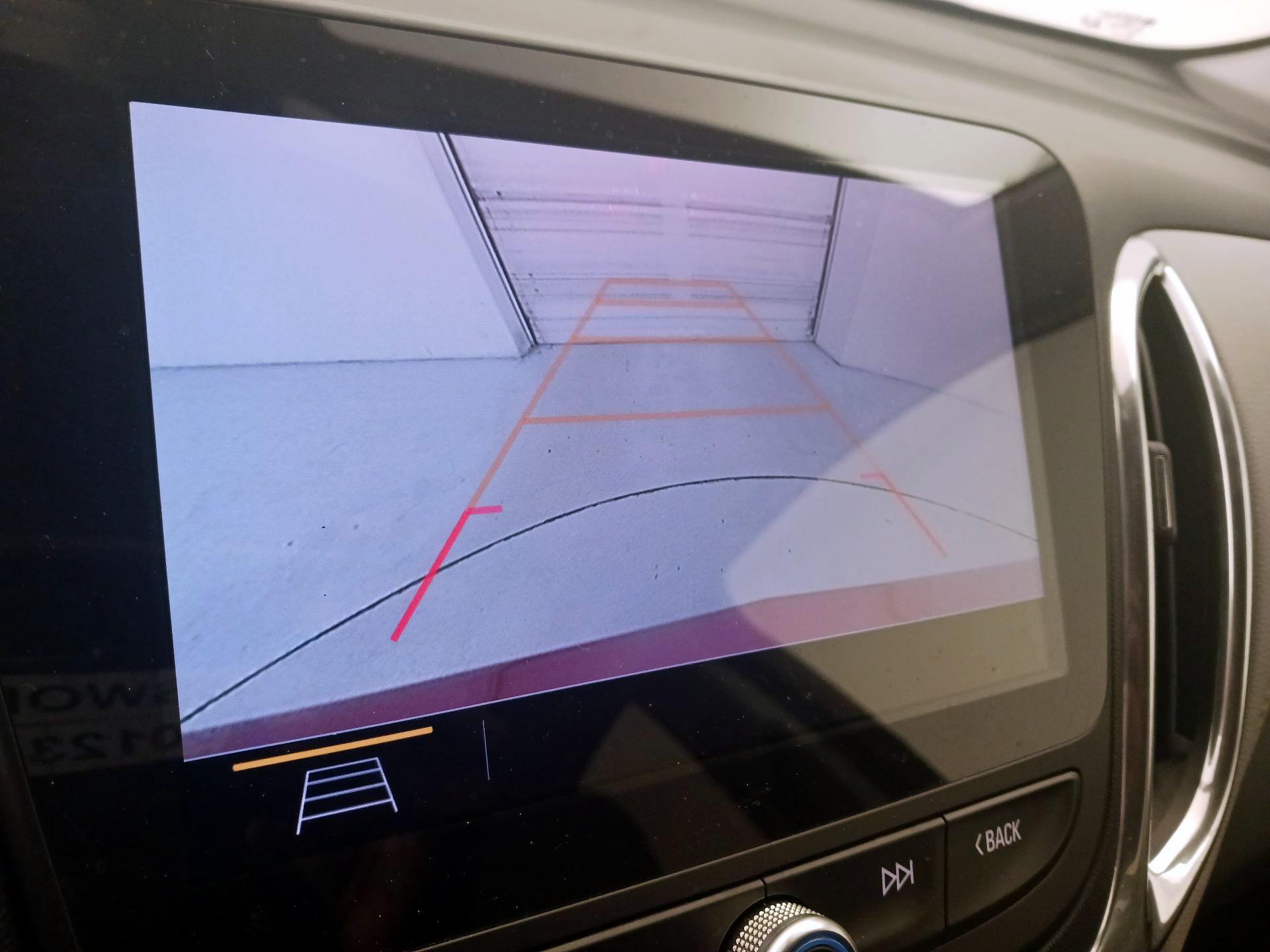Thumbnail: 2019 Chevrolet Equinox - 14