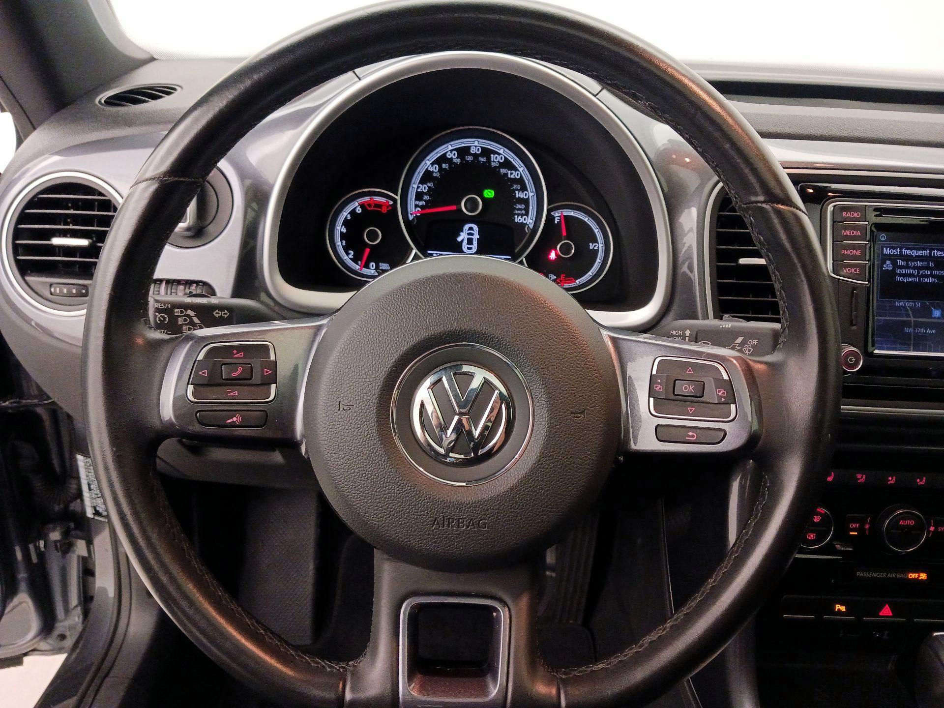 Thumbnail: 2019 Volkswagen Beetle - 10