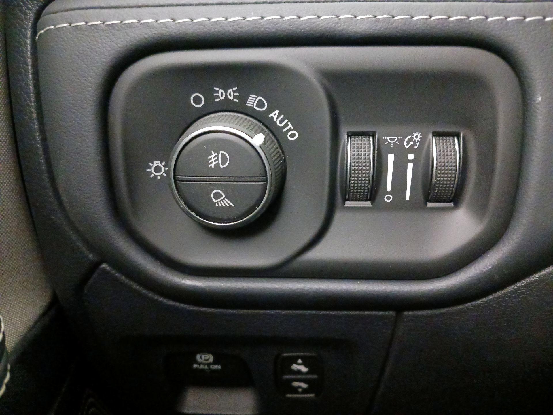 Thumbnail: 2022 RAM 1500 - 13