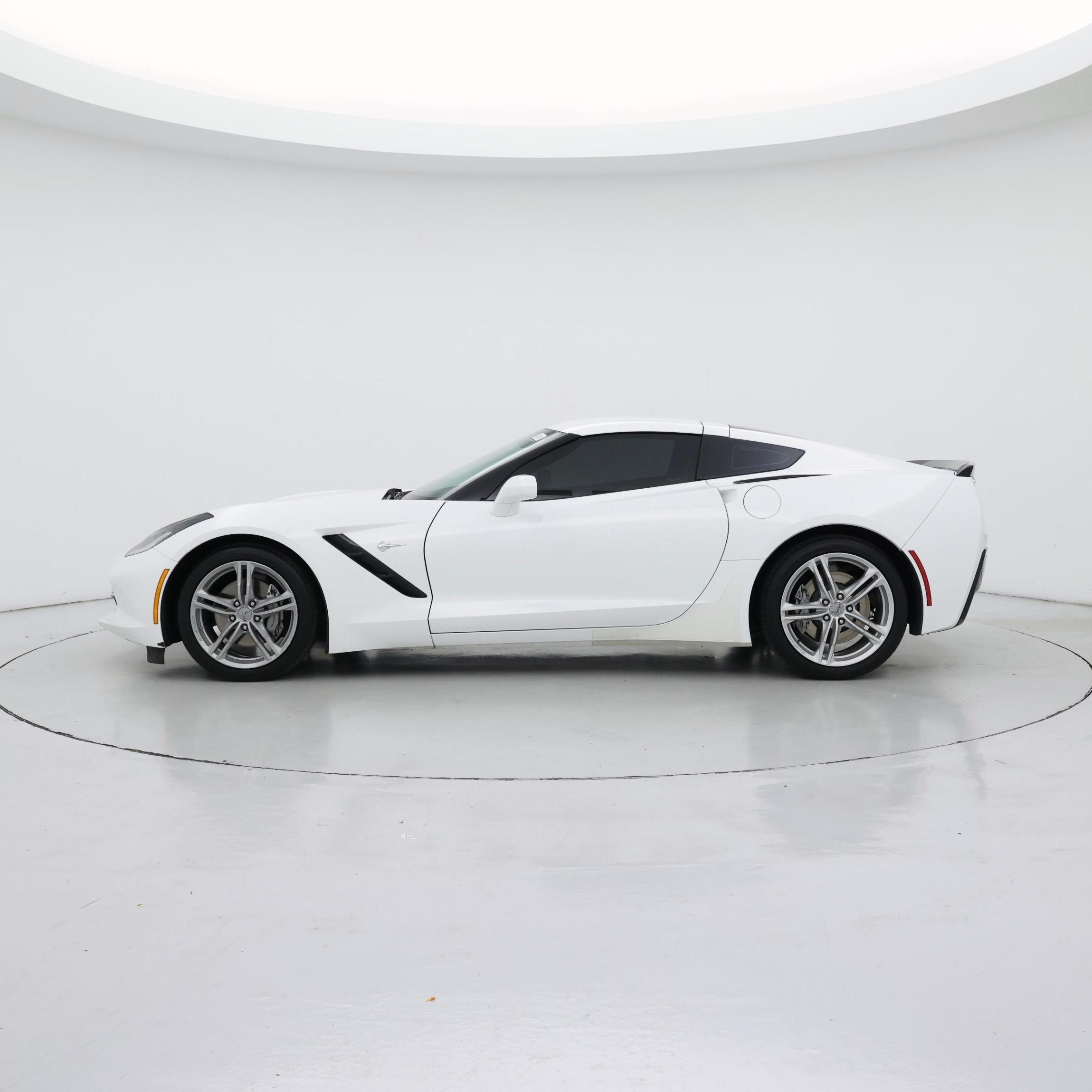 Thumbnail: 2016 Chevrolet Corvette - 3