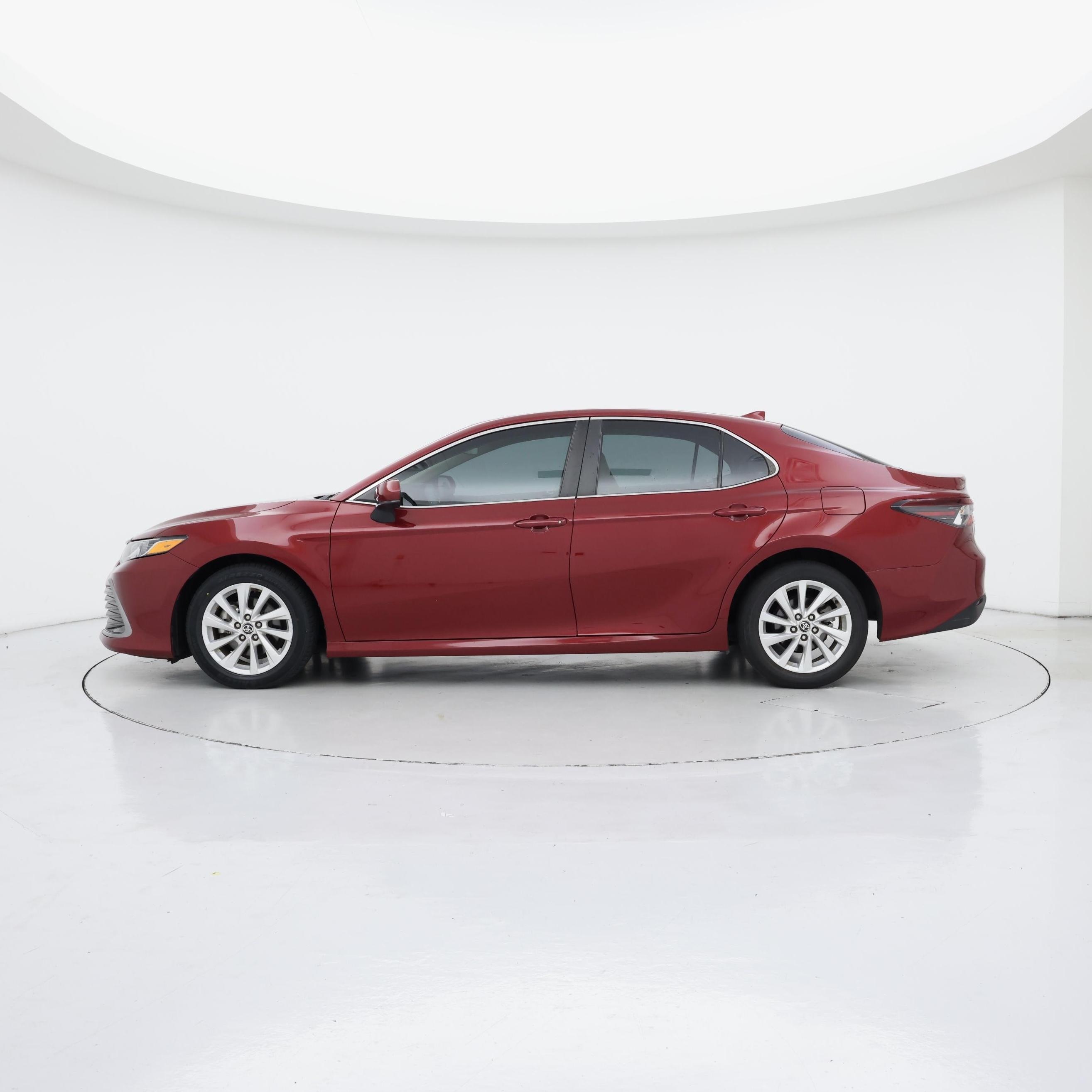 Thumbnail: 2022 Toyota Camry - 3