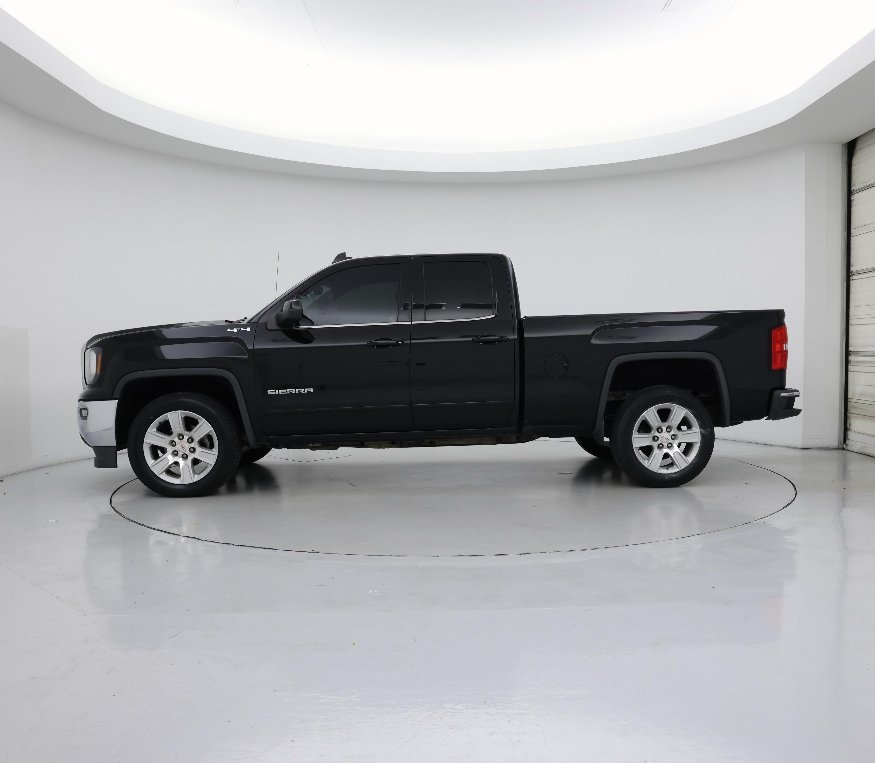 Thumbnail: 2018 GMC Sierra 1500 - 3