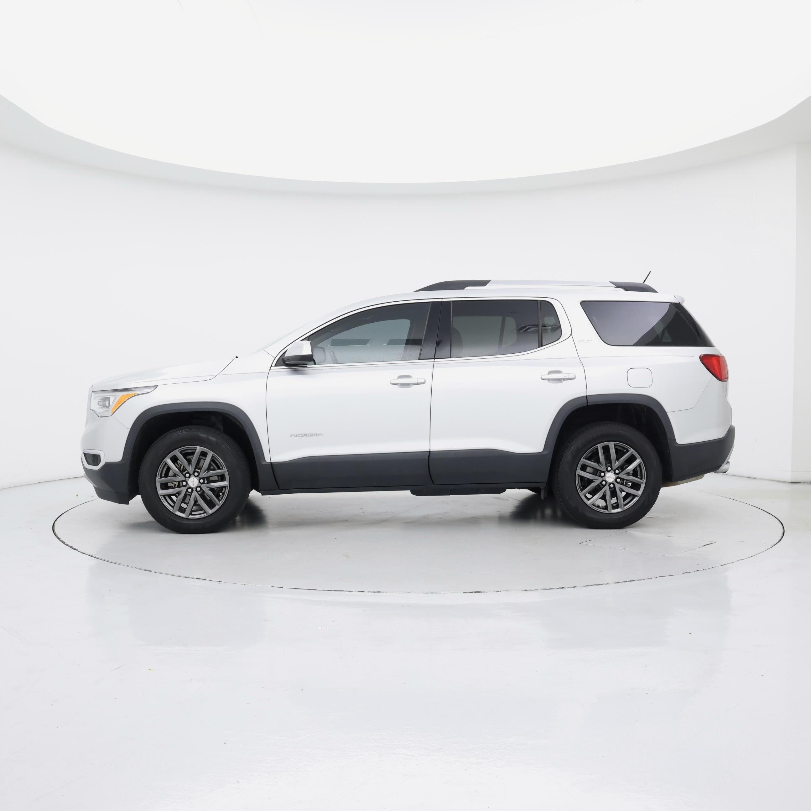 Thumbnail: 2019 GMC Acadia - 3