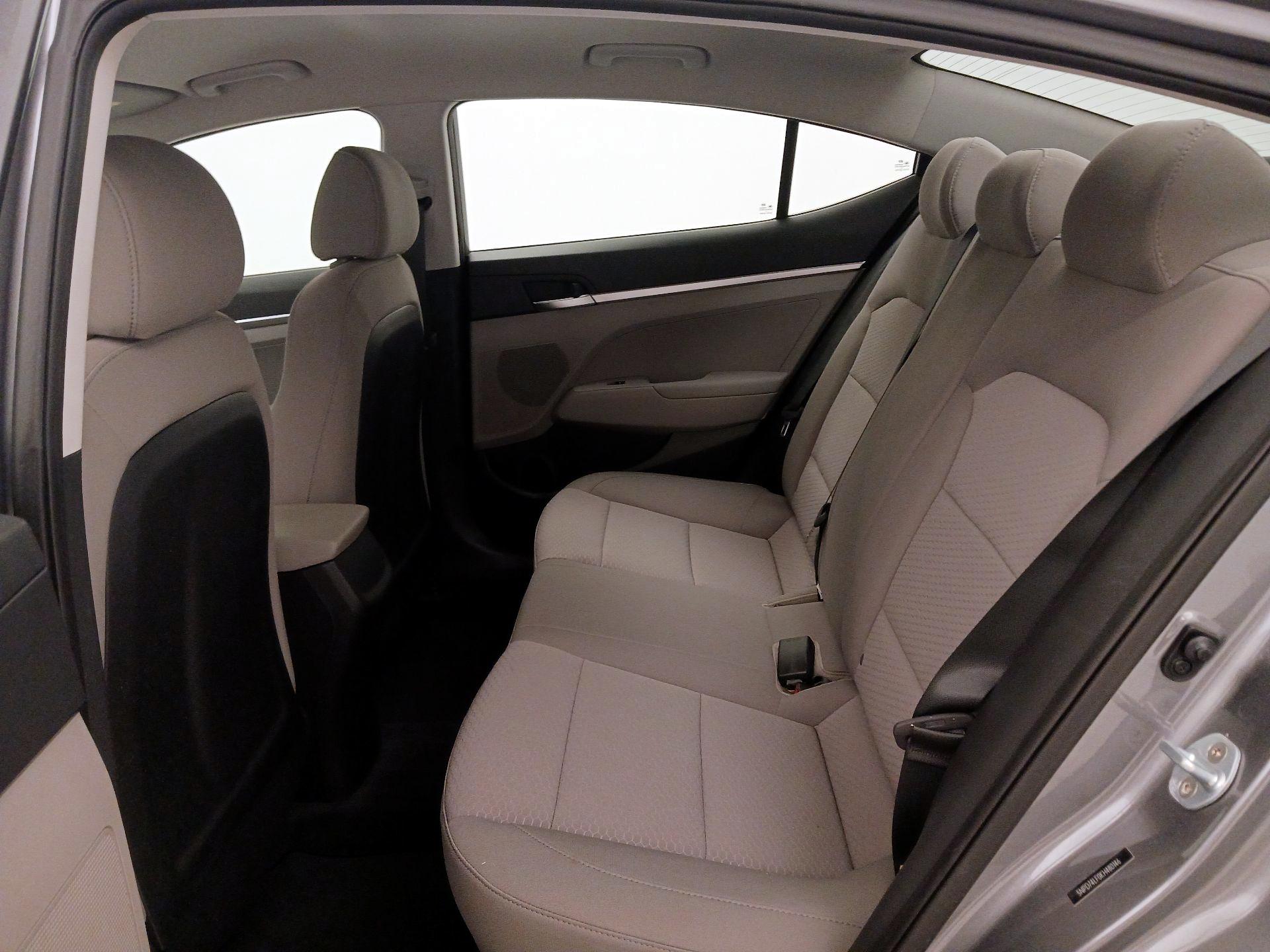 Thumbnail: 2019 Hyundai Elantra - 19