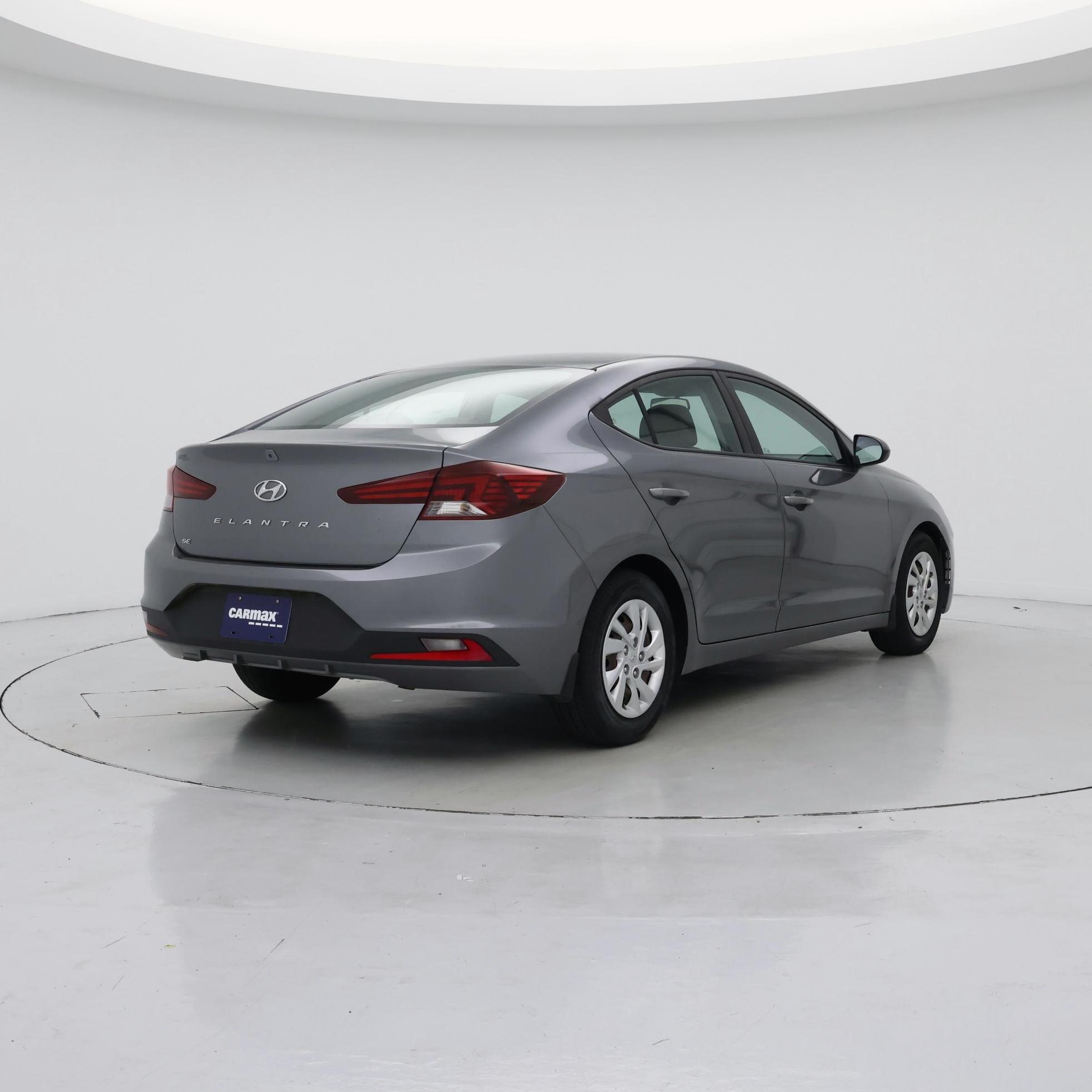 Thumbnail: 2019 Hyundai Elantra - 8