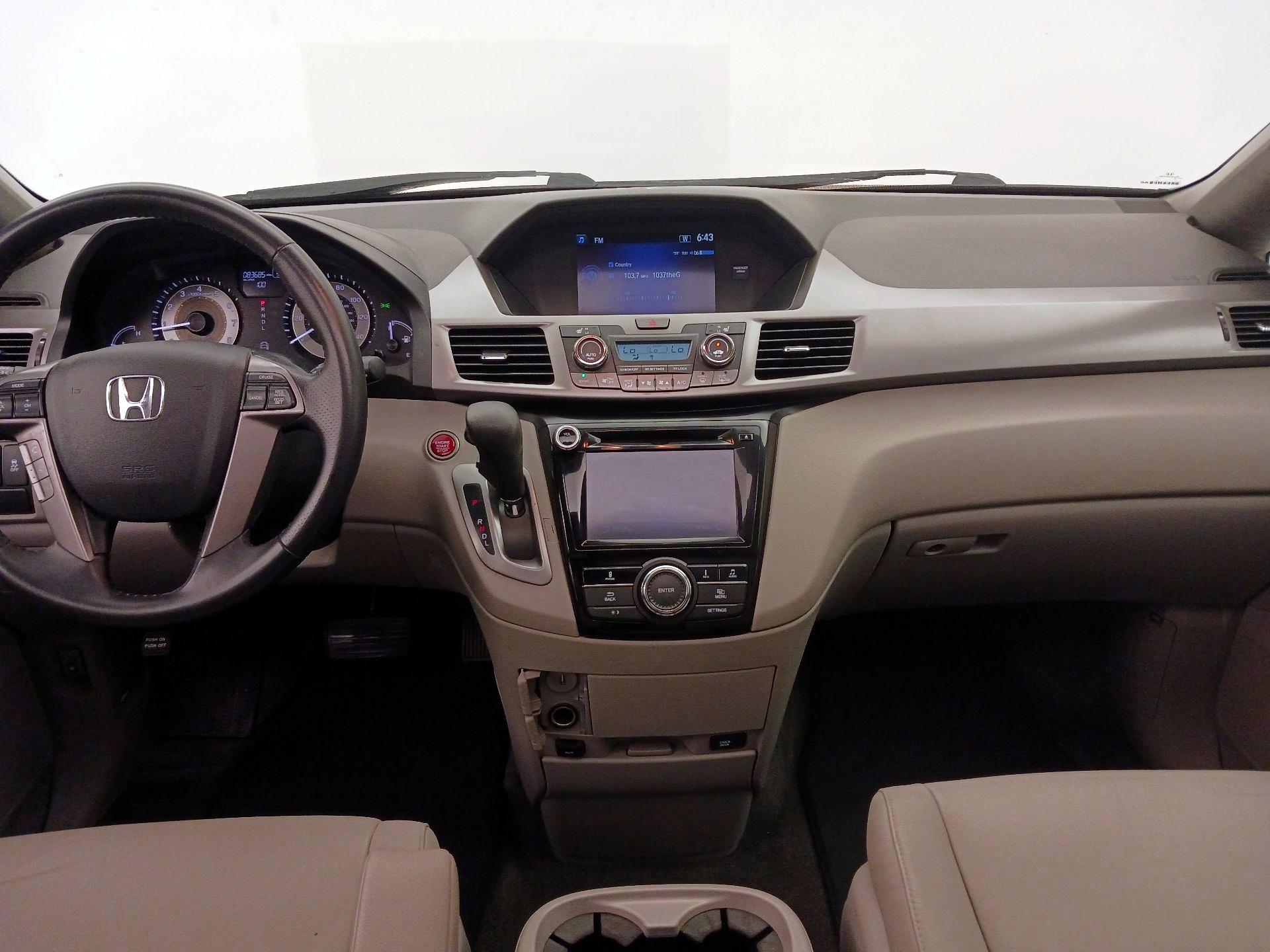 Thumbnail: 2016 Honda Odyssey - 9