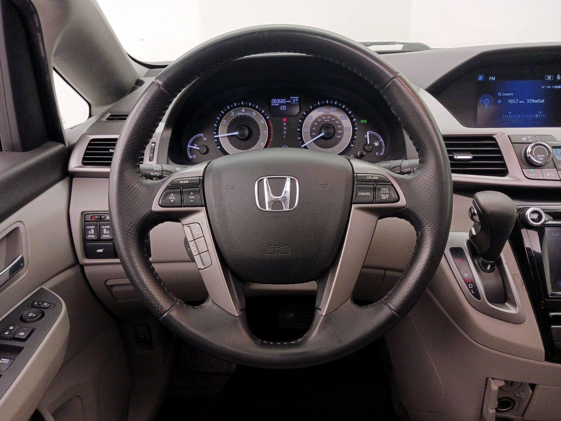 Thumbnail: 2016 Honda Odyssey - 10