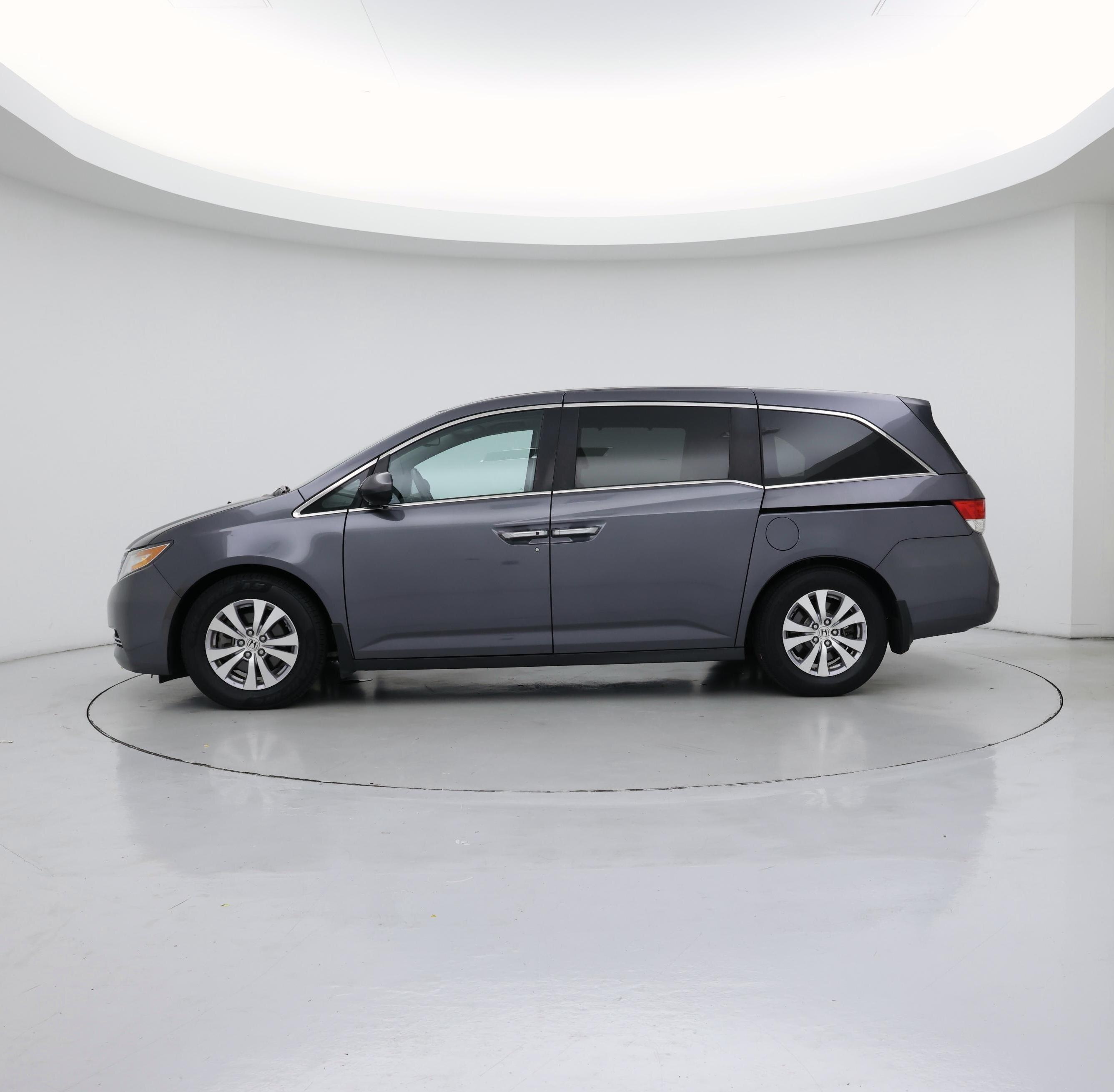 Thumbnail: 2016 Honda Odyssey - 3