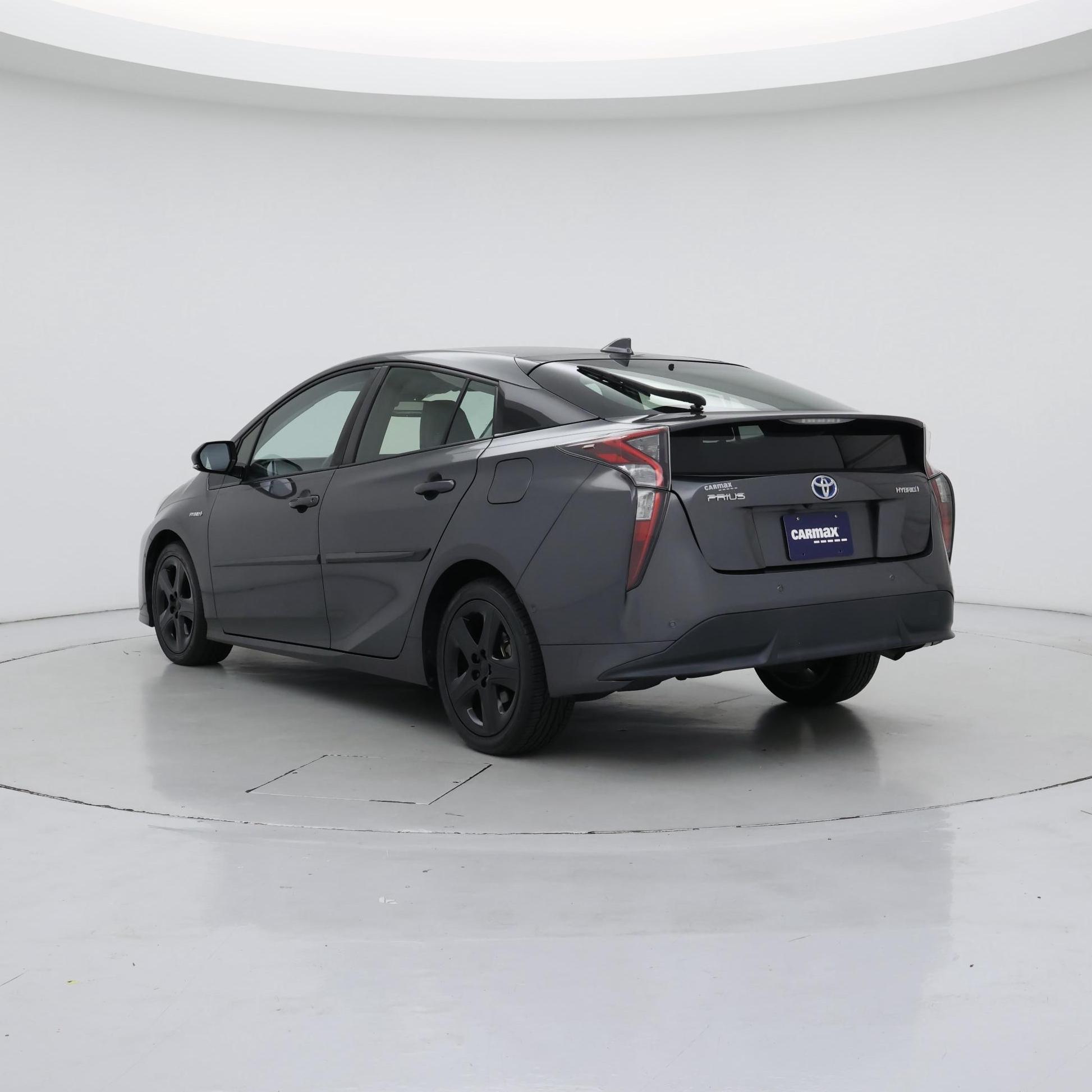 Thumbnail: 2018 Toyota Prius - 2