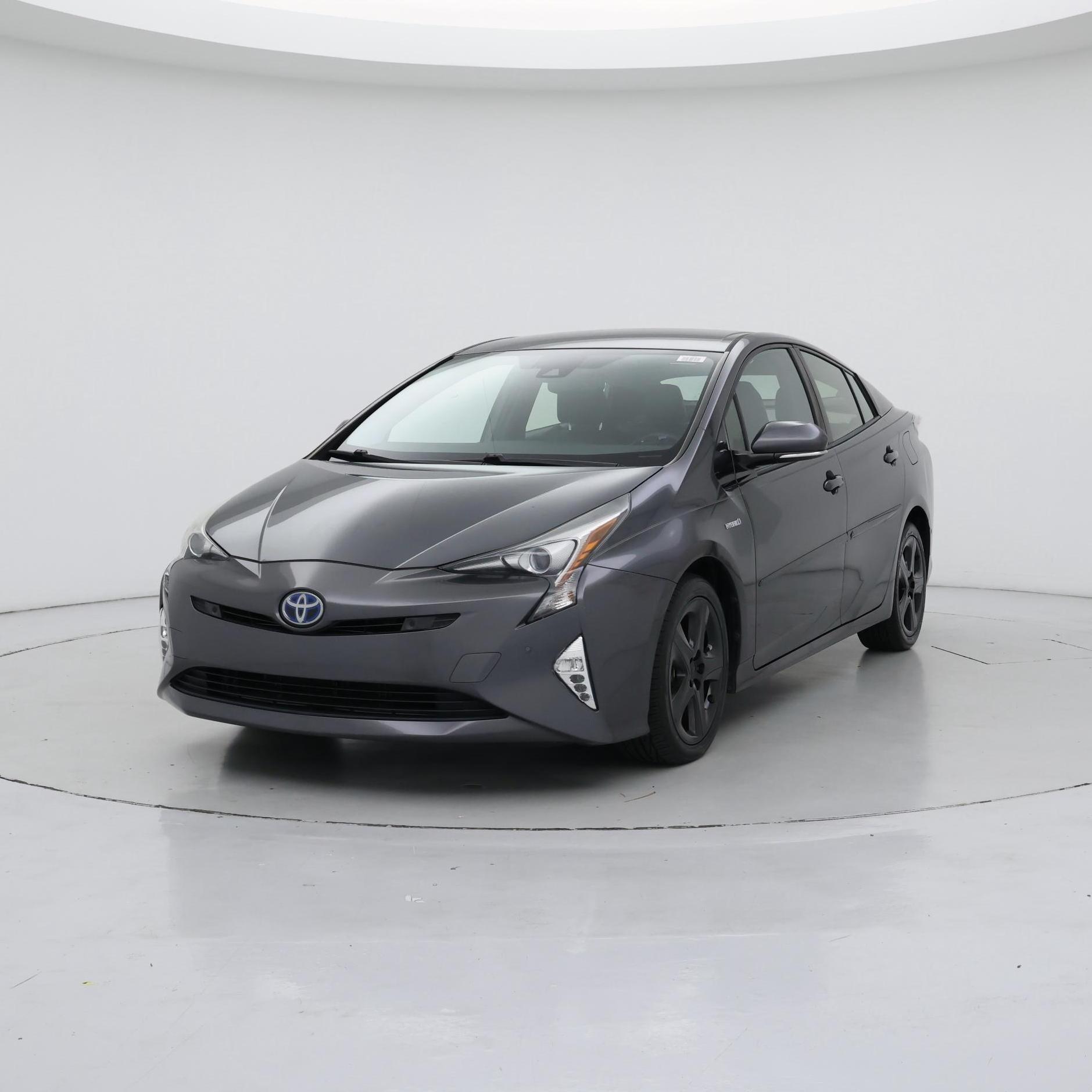 Thumbnail: 2018 Toyota Prius - 4