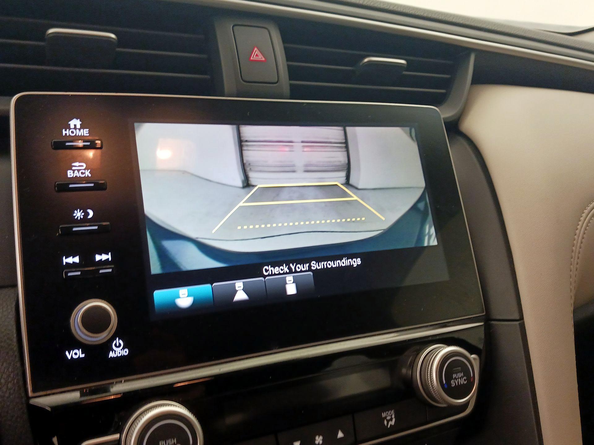 Thumbnail: 2019 Honda Insight - 15
