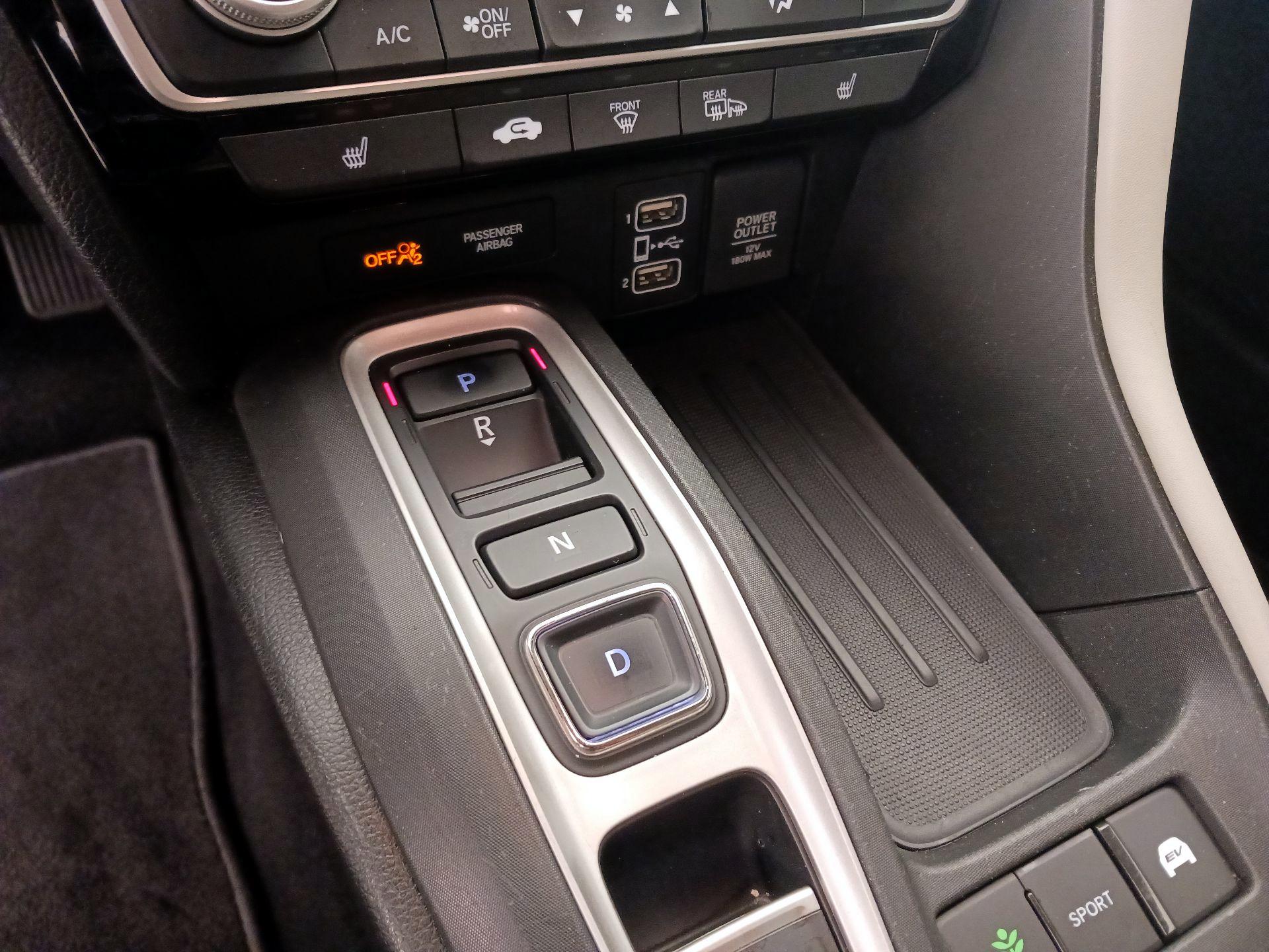 Thumbnail: 2019 Honda Insight - 18