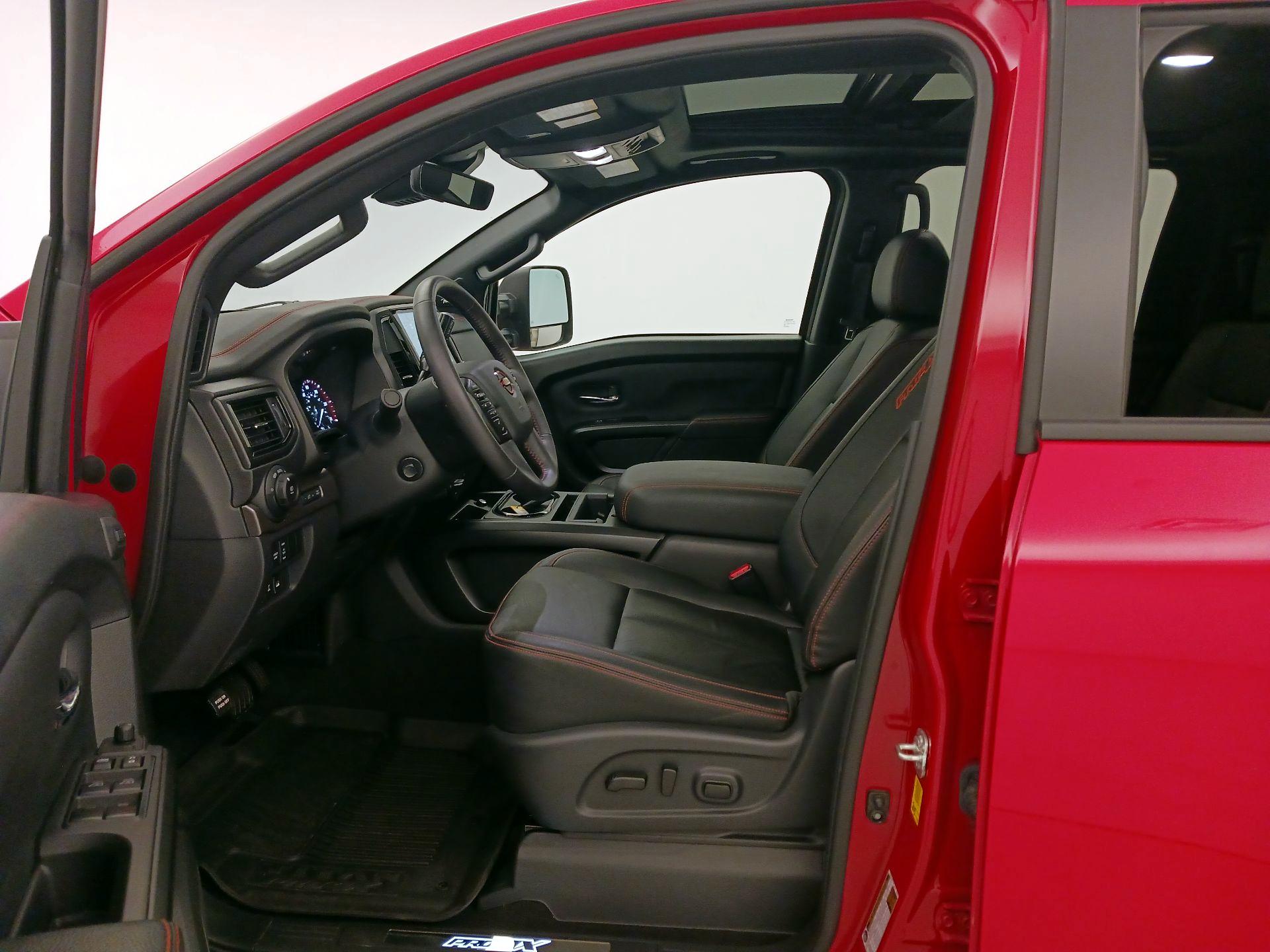 Thumbnail: 2023 Nissan Titan - 11