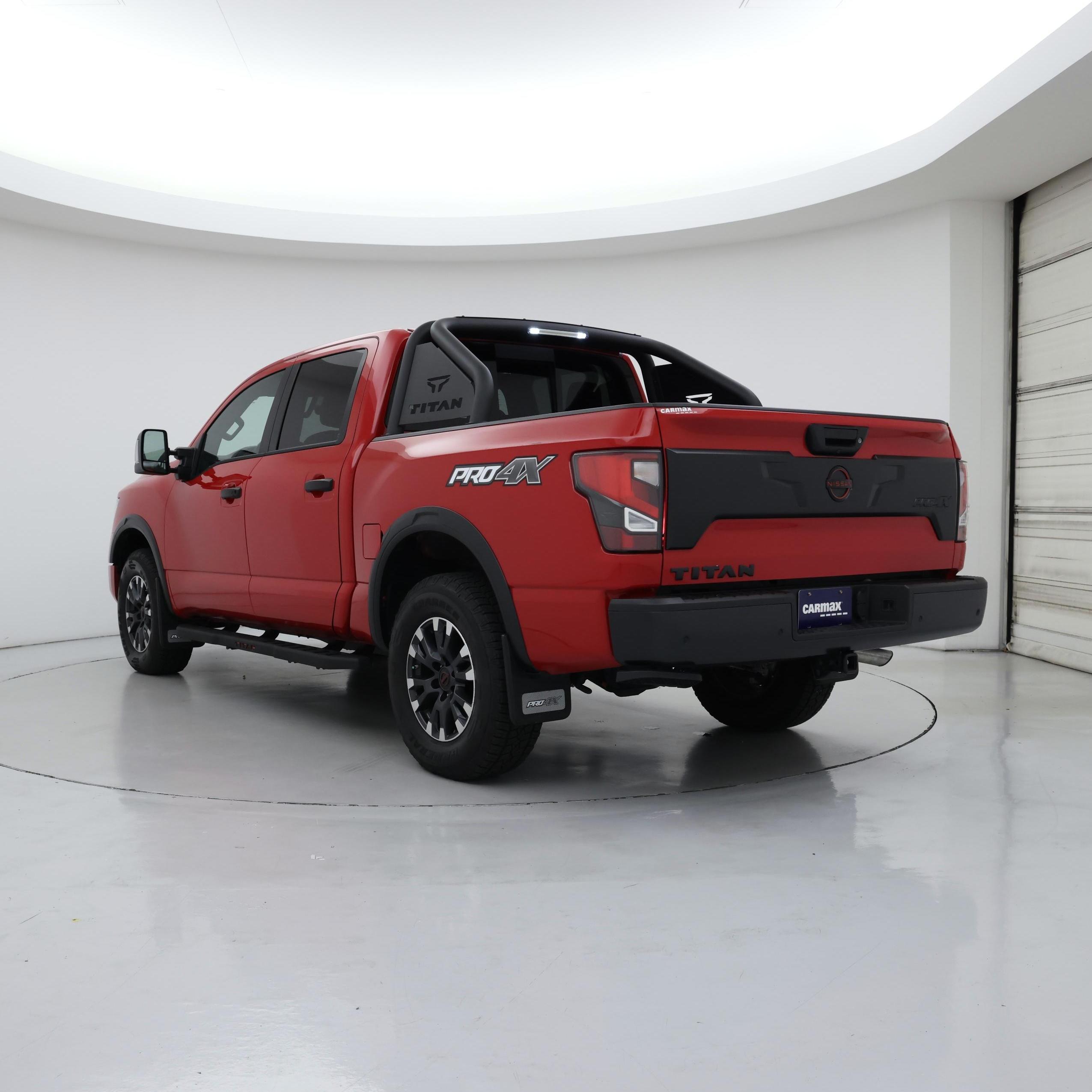 Thumbnail: 2023 Nissan Titan - 2